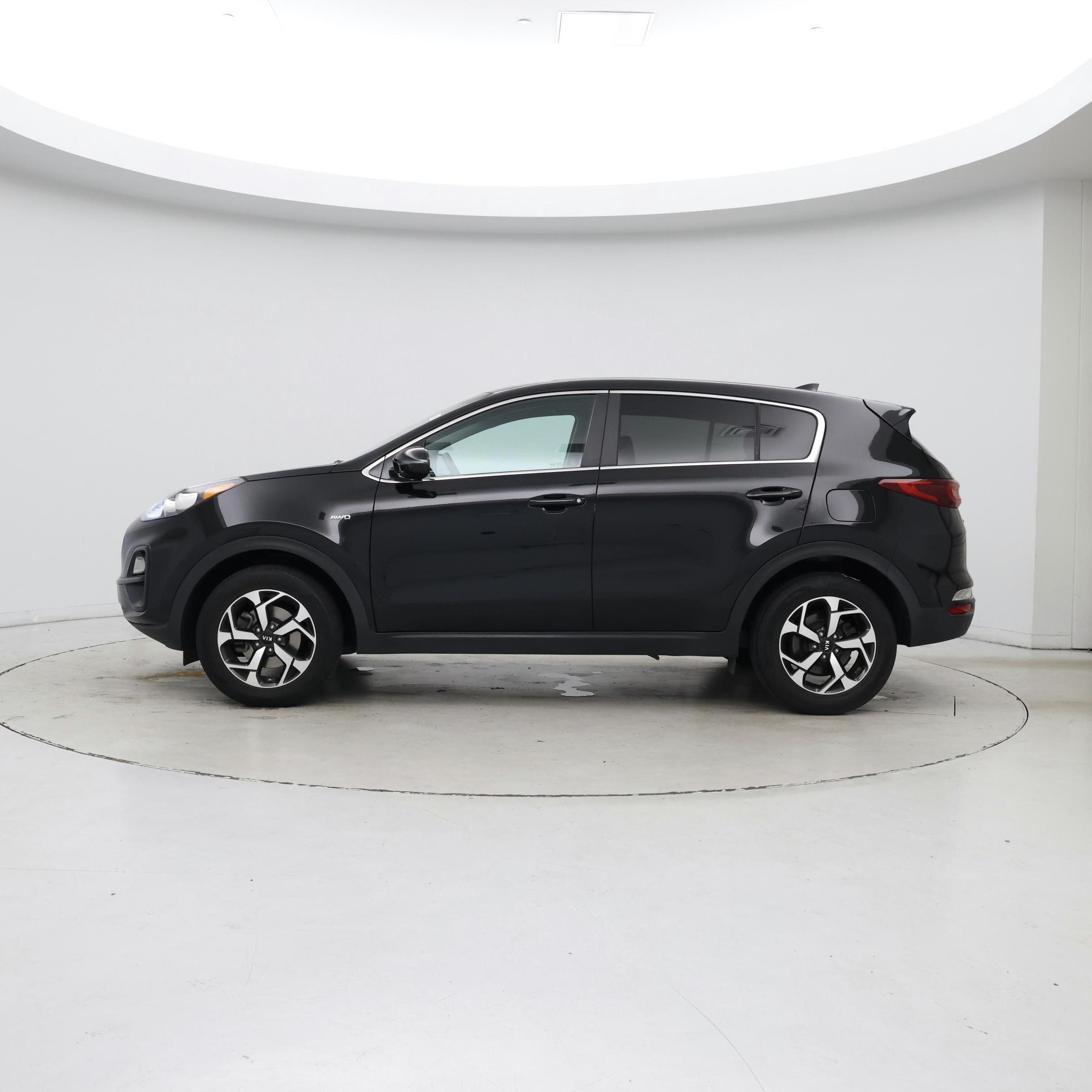 Thumbnail: 2021 Kia Sportage - 3