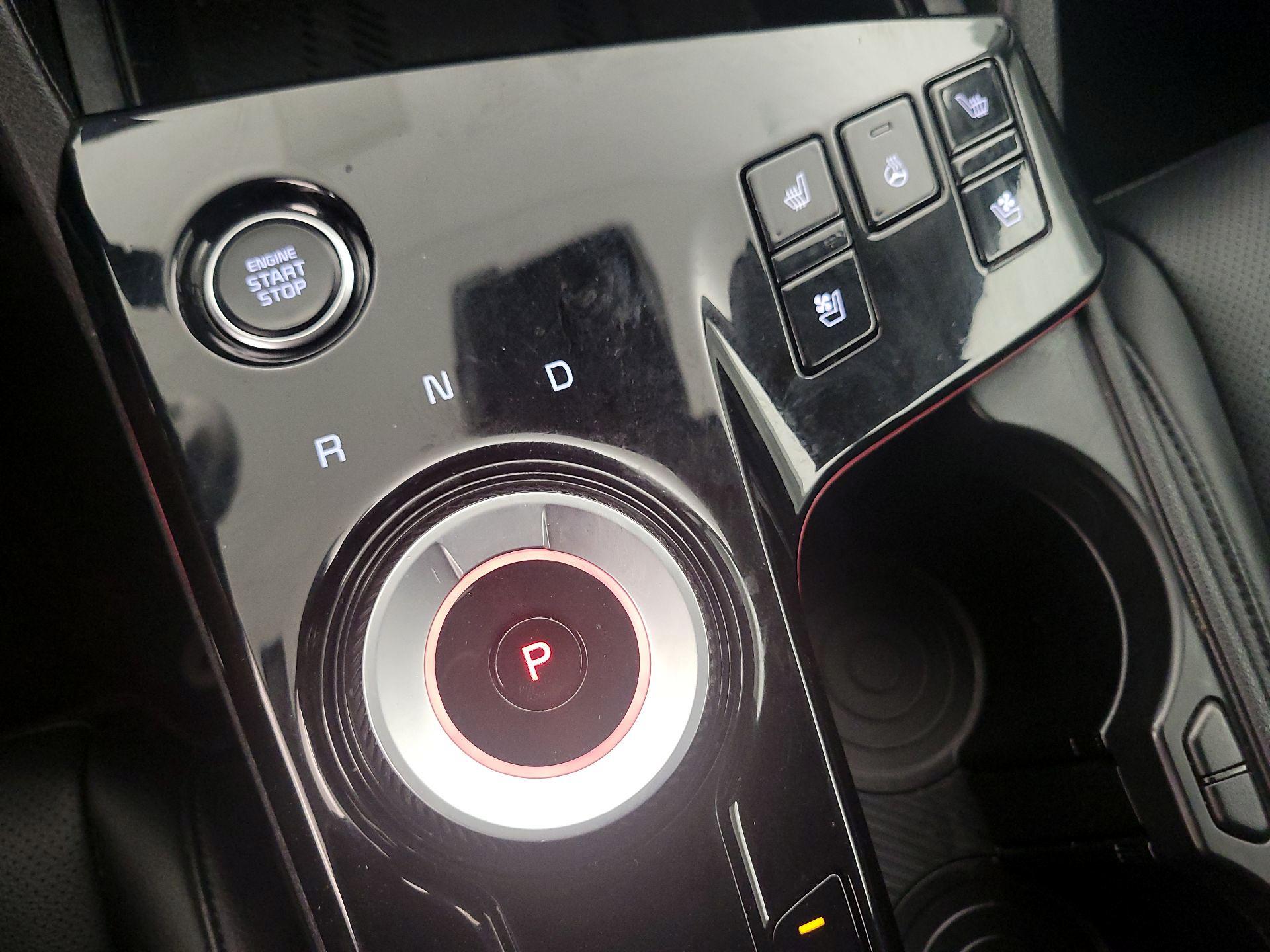 Thumbnail: 2023 Kia Sportage - 15