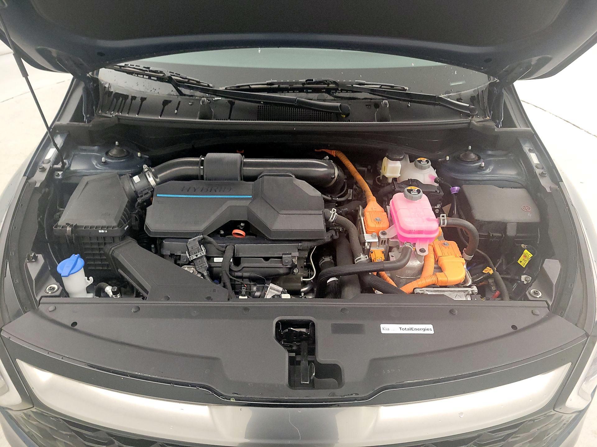 Thumbnail: 2023 Kia Sportage - 19