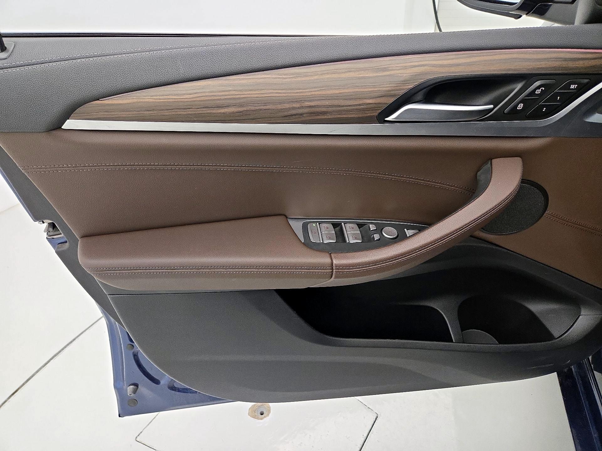 Thumbnail: 2020 BMW X4 - 12