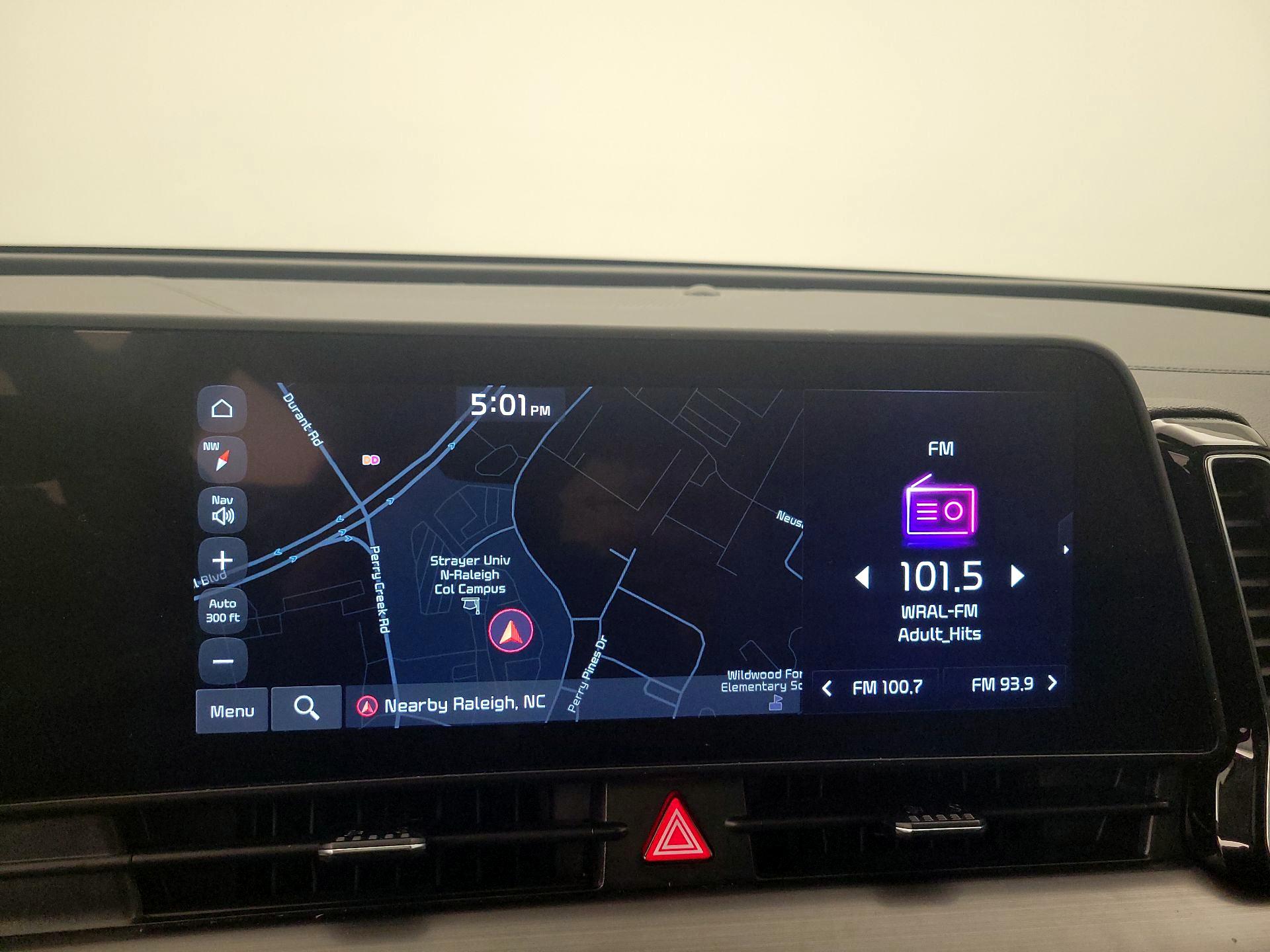 Thumbnail: 2023 Kia Sportage - 14