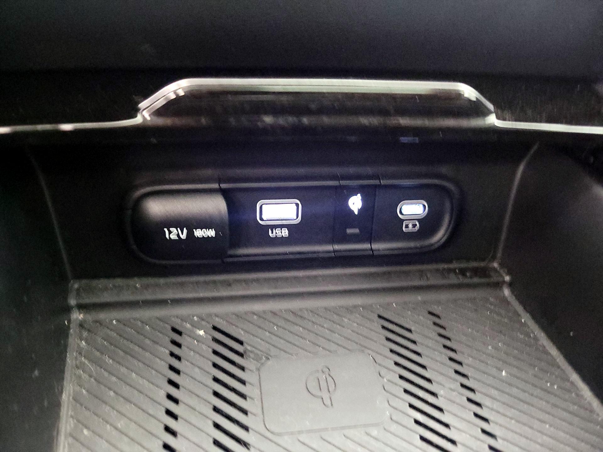 Thumbnail: 2023 Kia Sportage - 19