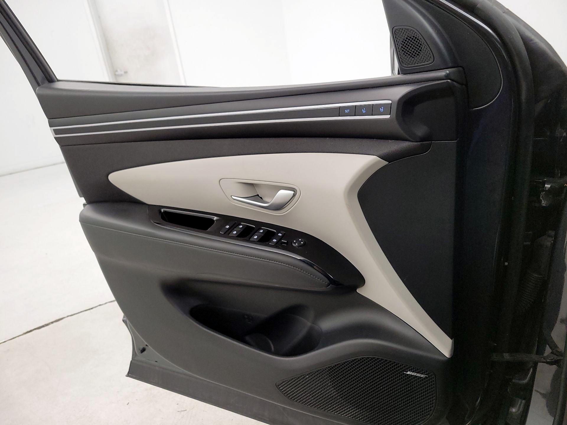 Thumbnail: 2023 Hyundai Tucson - 12