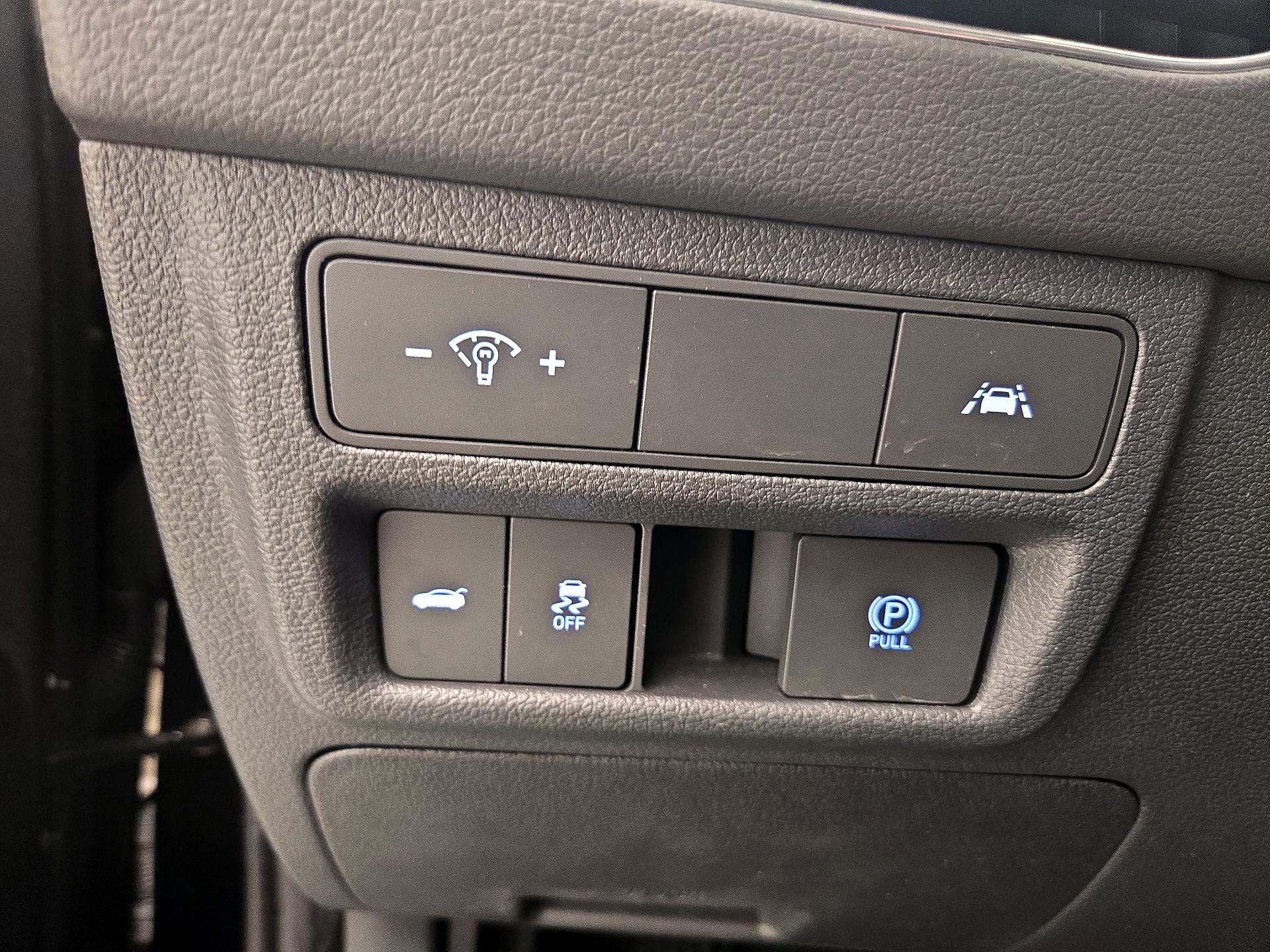 Thumbnail: 2022 Hyundai Sonata - 13