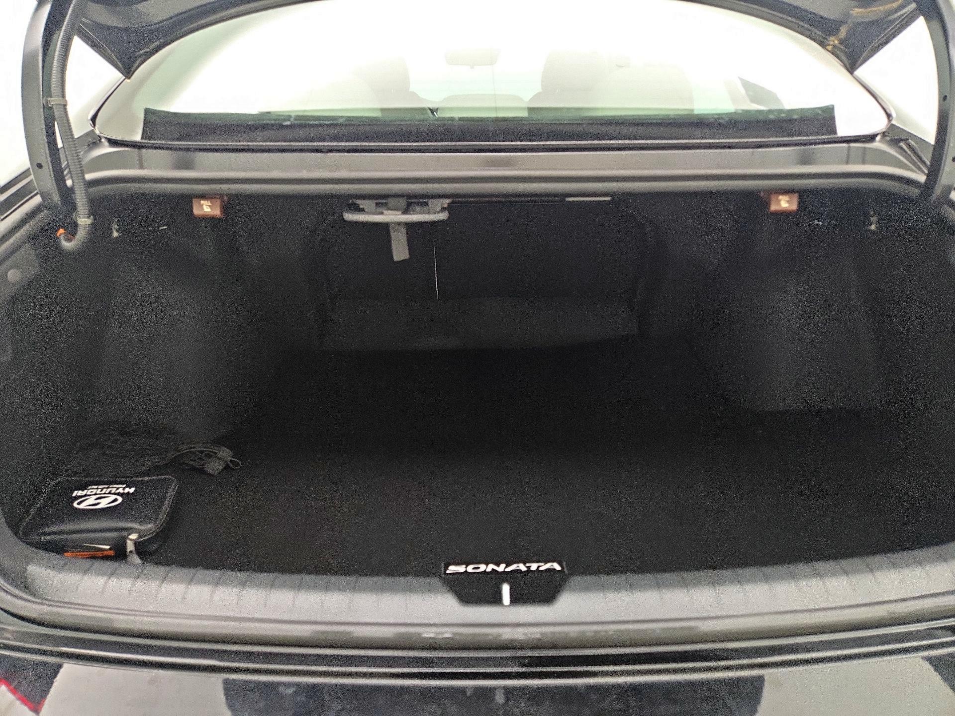 Thumbnail: 2022 Hyundai Sonata - 20