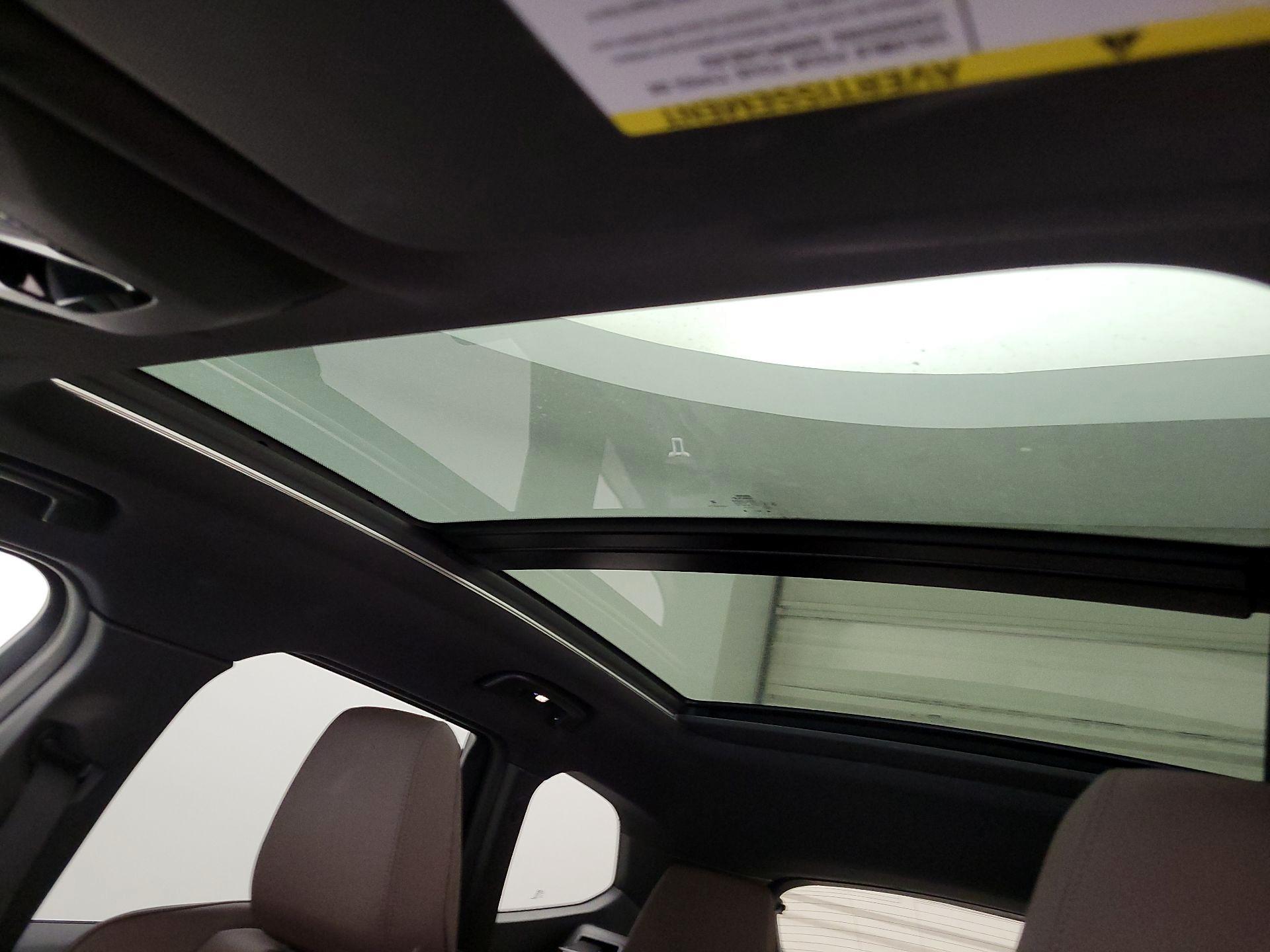 Thumbnail: 2023 BMW X1 - 20