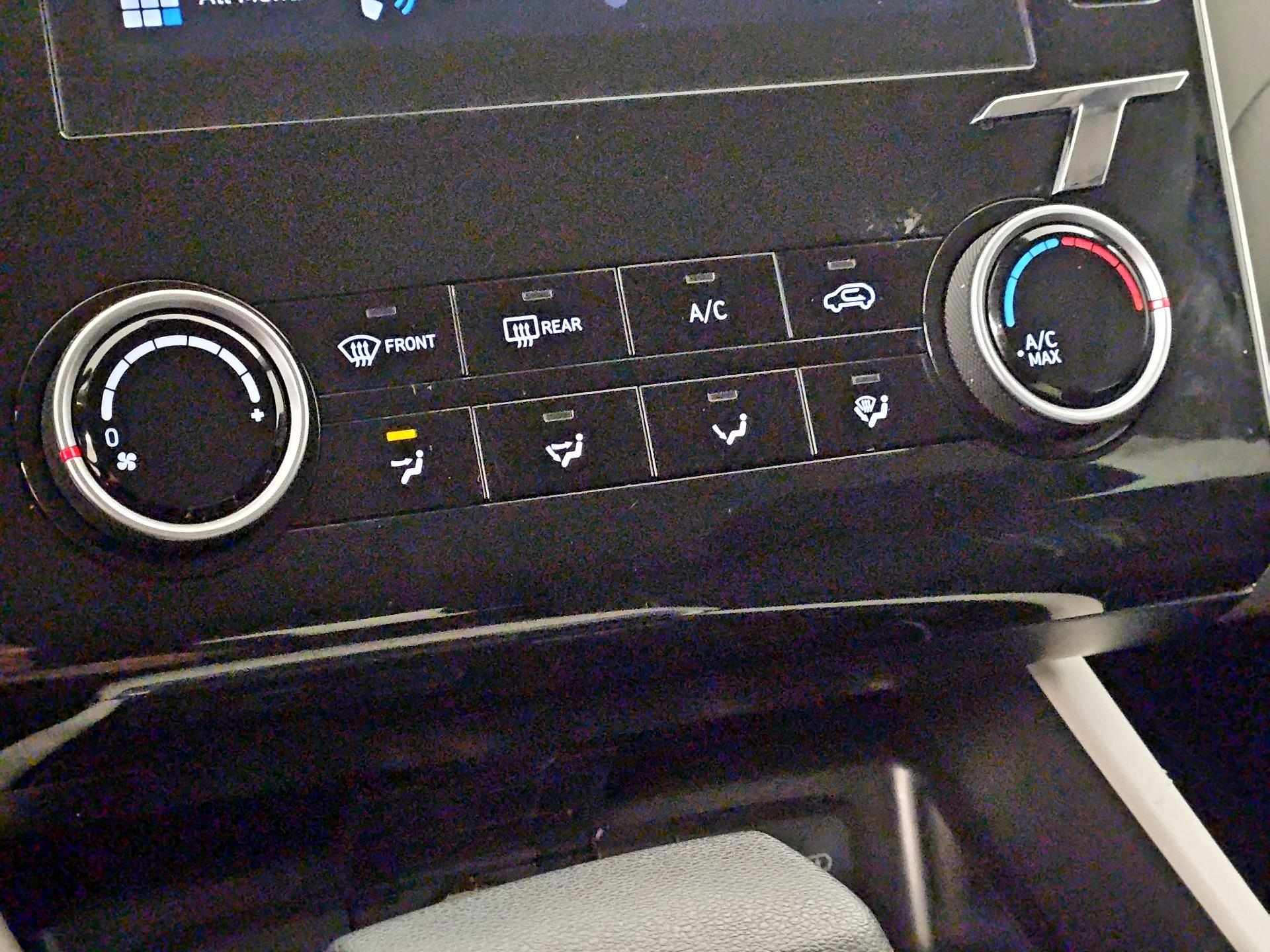 Thumbnail: 2023 Hyundai Tucson - 16