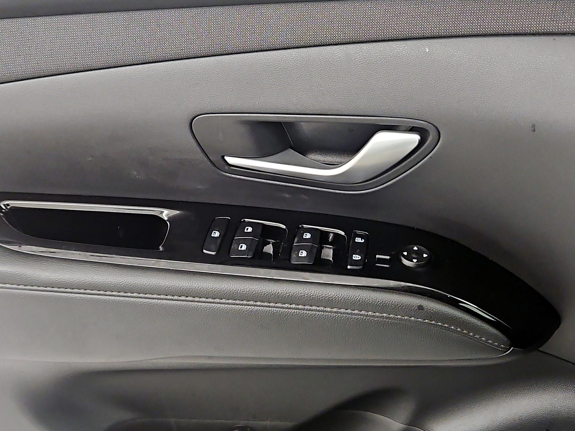 Thumbnail: 2022 Hyundai Tucson - 12