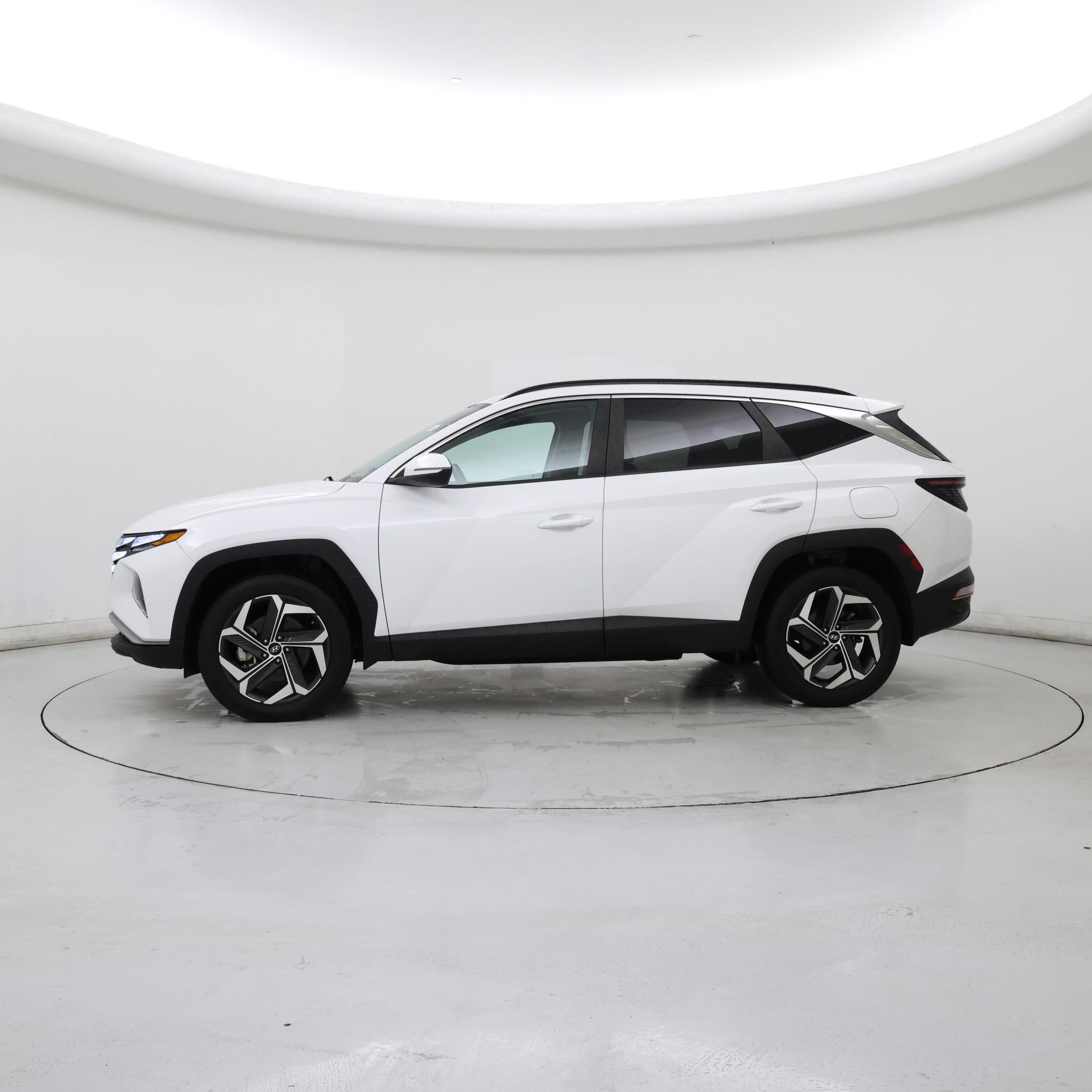 Thumbnail: 2022 Hyundai Tucson - 3