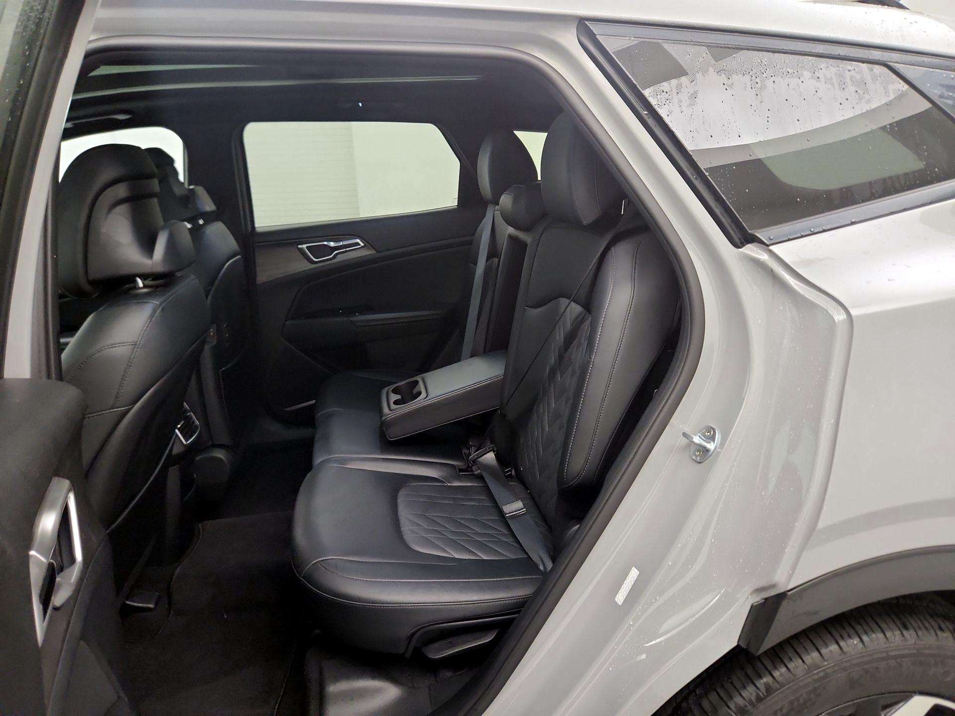 Thumbnail: 2023 Kia Sportage - 19