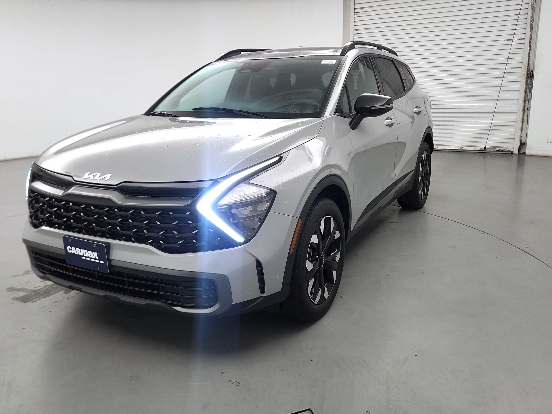 Thumbnail: 2023 Kia Sportage - 3