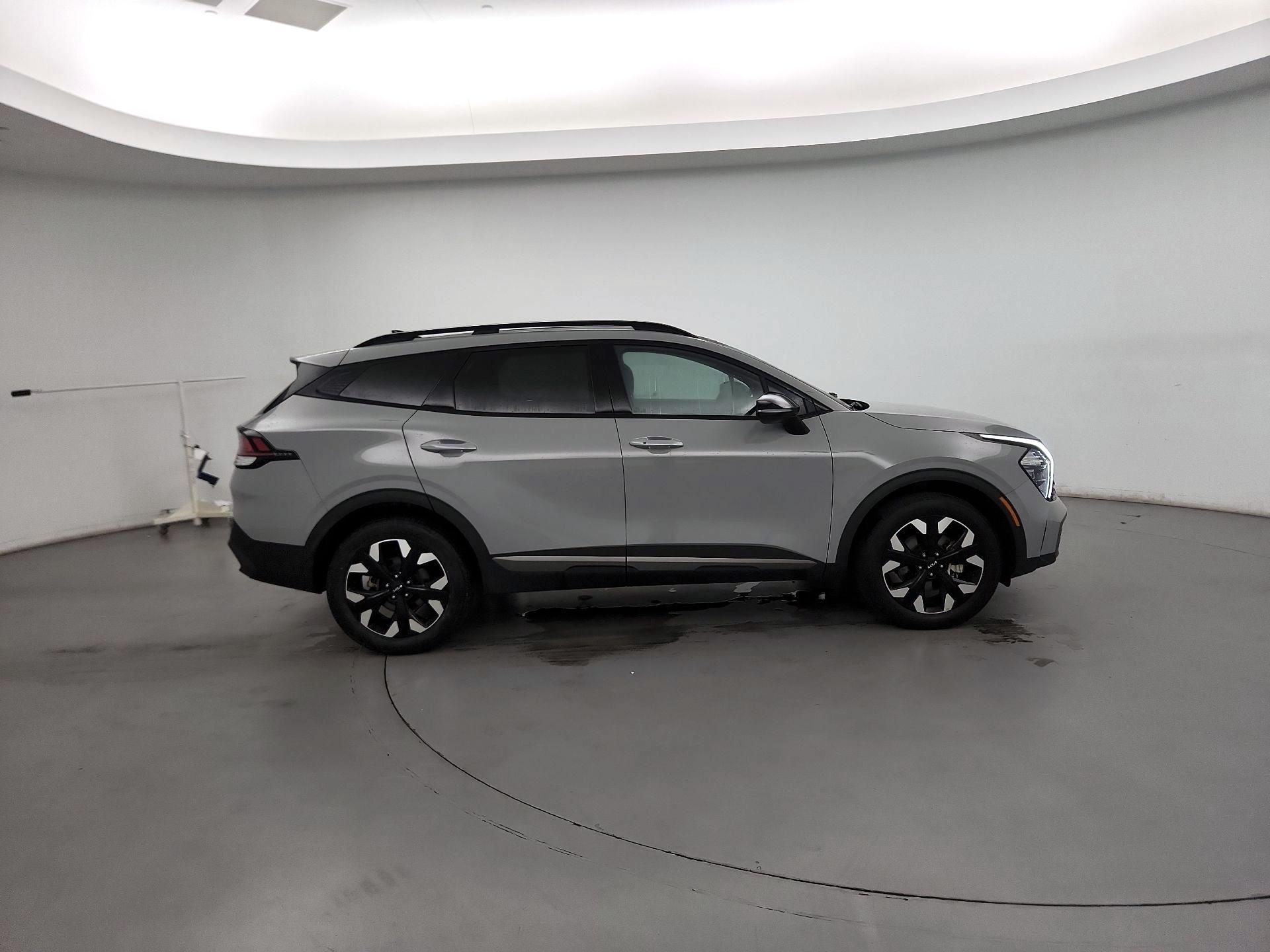 Thumbnail: 2023 Kia Sportage - 4