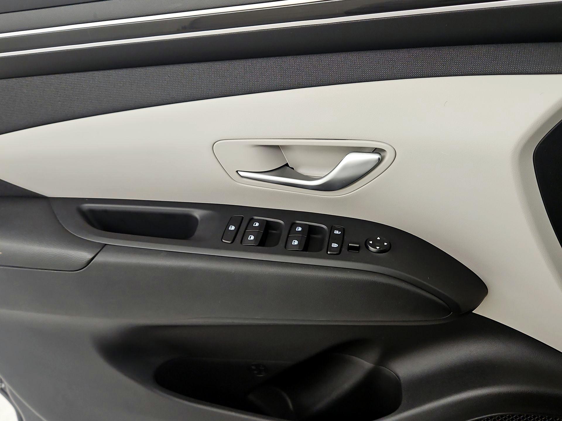 Thumbnail: 2023 Hyundai Tucson - 12