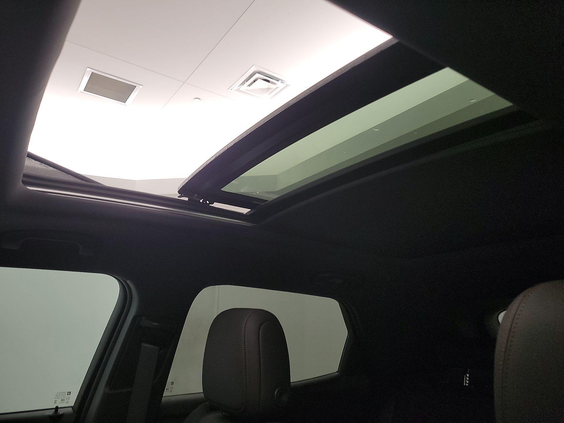 Thumbnail: 2023 Chevrolet TrailBlazer - 19