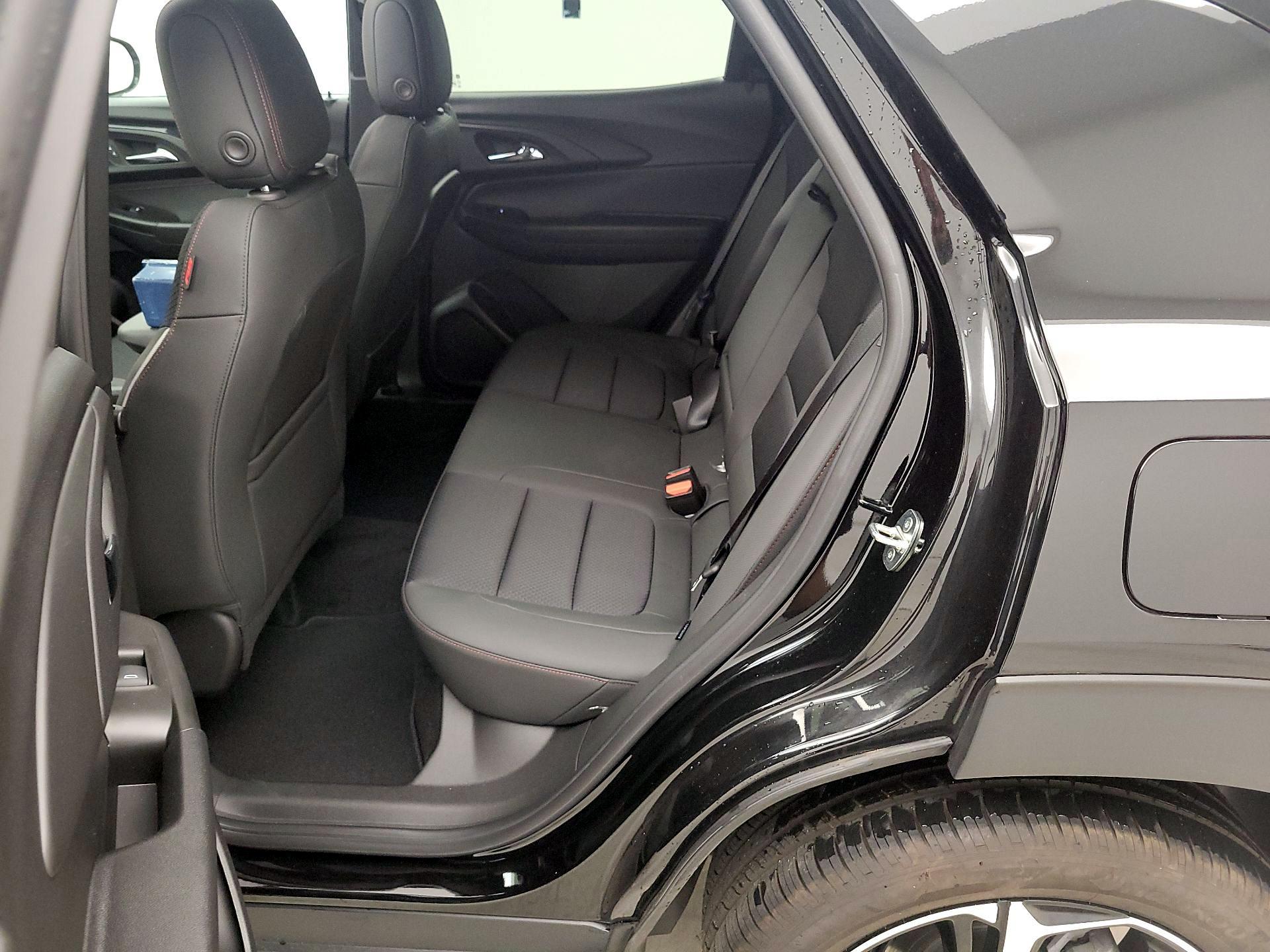 Thumbnail: 2023 Chevrolet TrailBlazer - 20