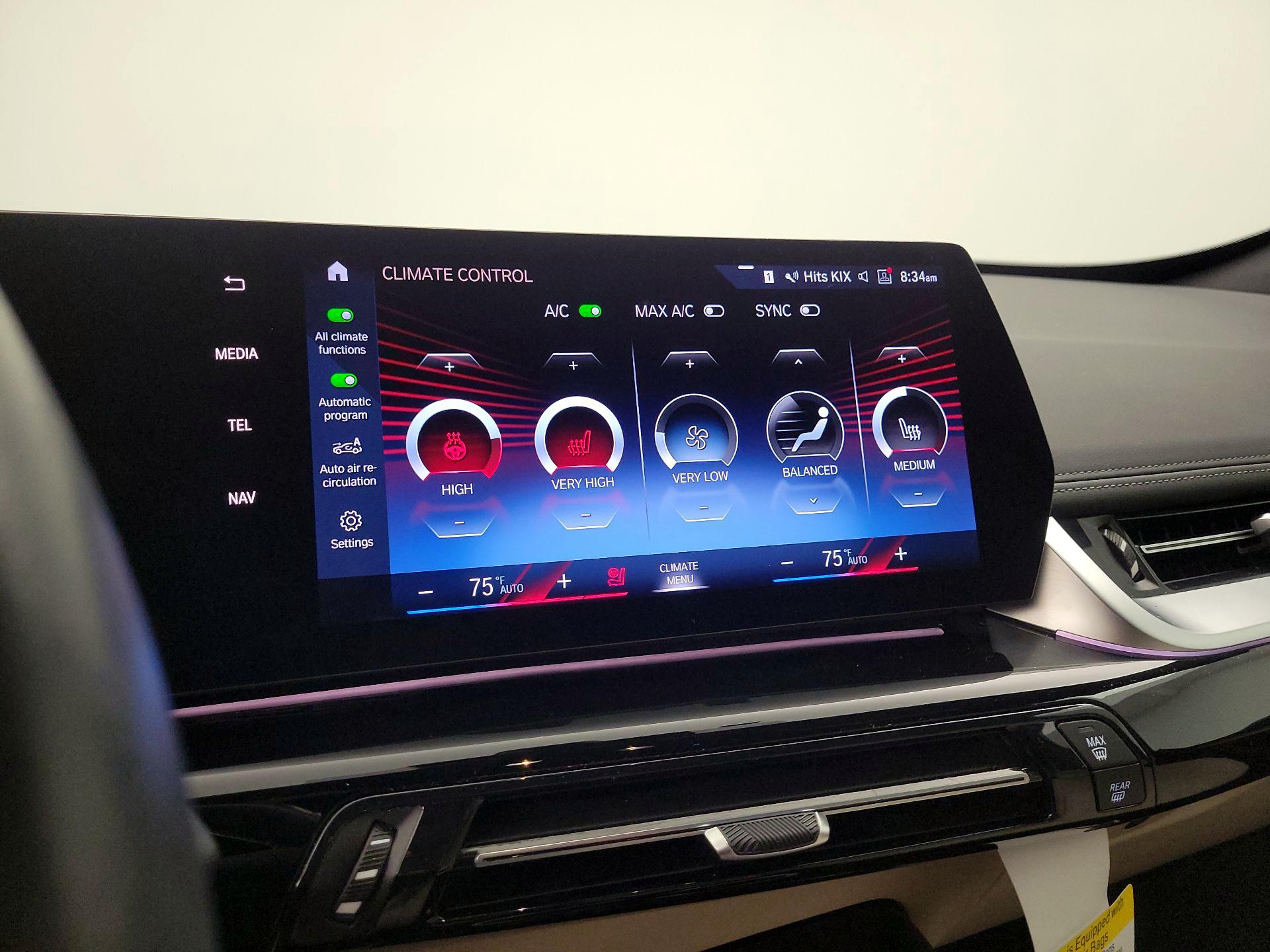 Thumbnail: 2023 BMW X1 - 16