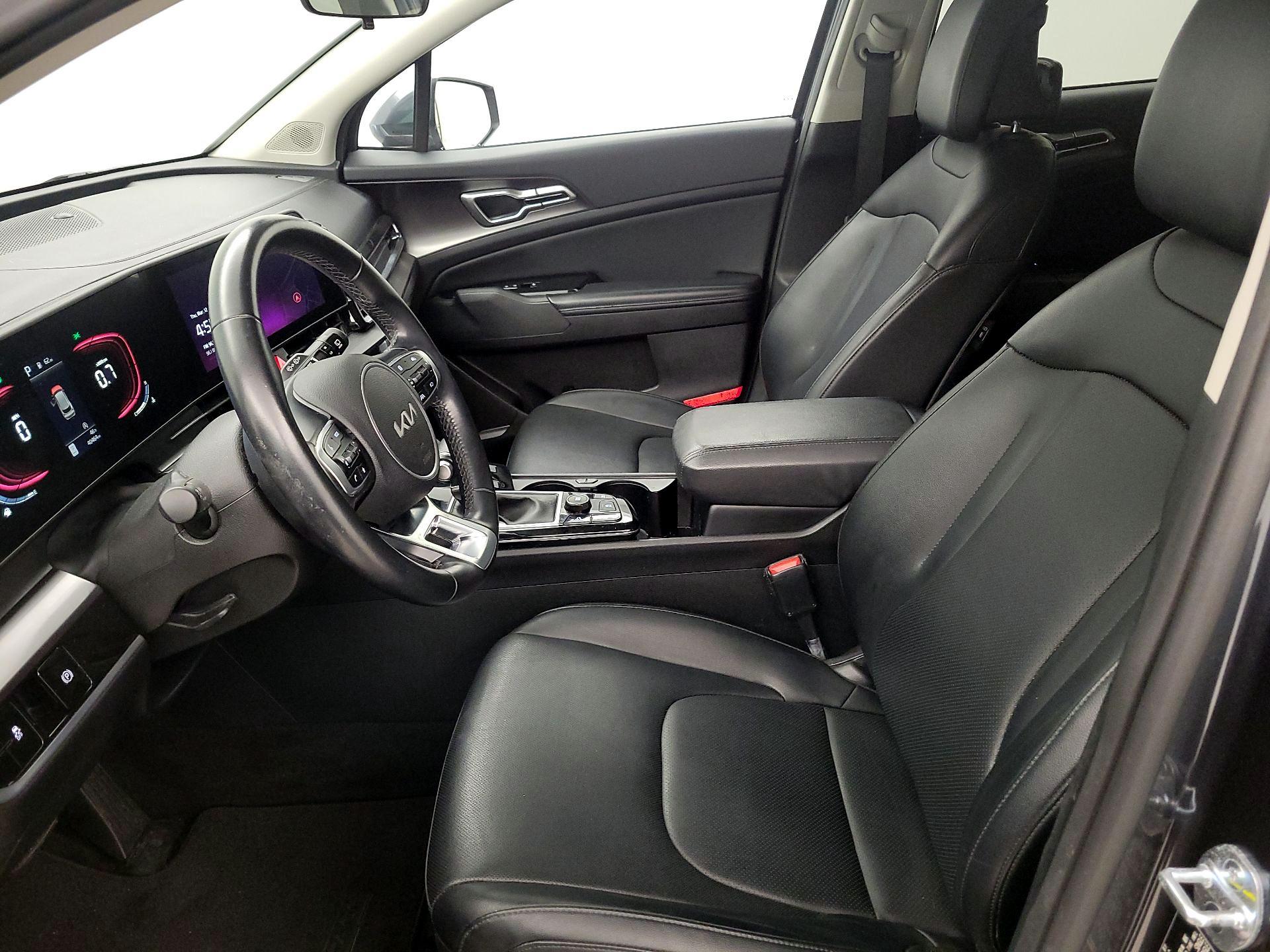 Thumbnail: 2023 Kia Sportage - 11