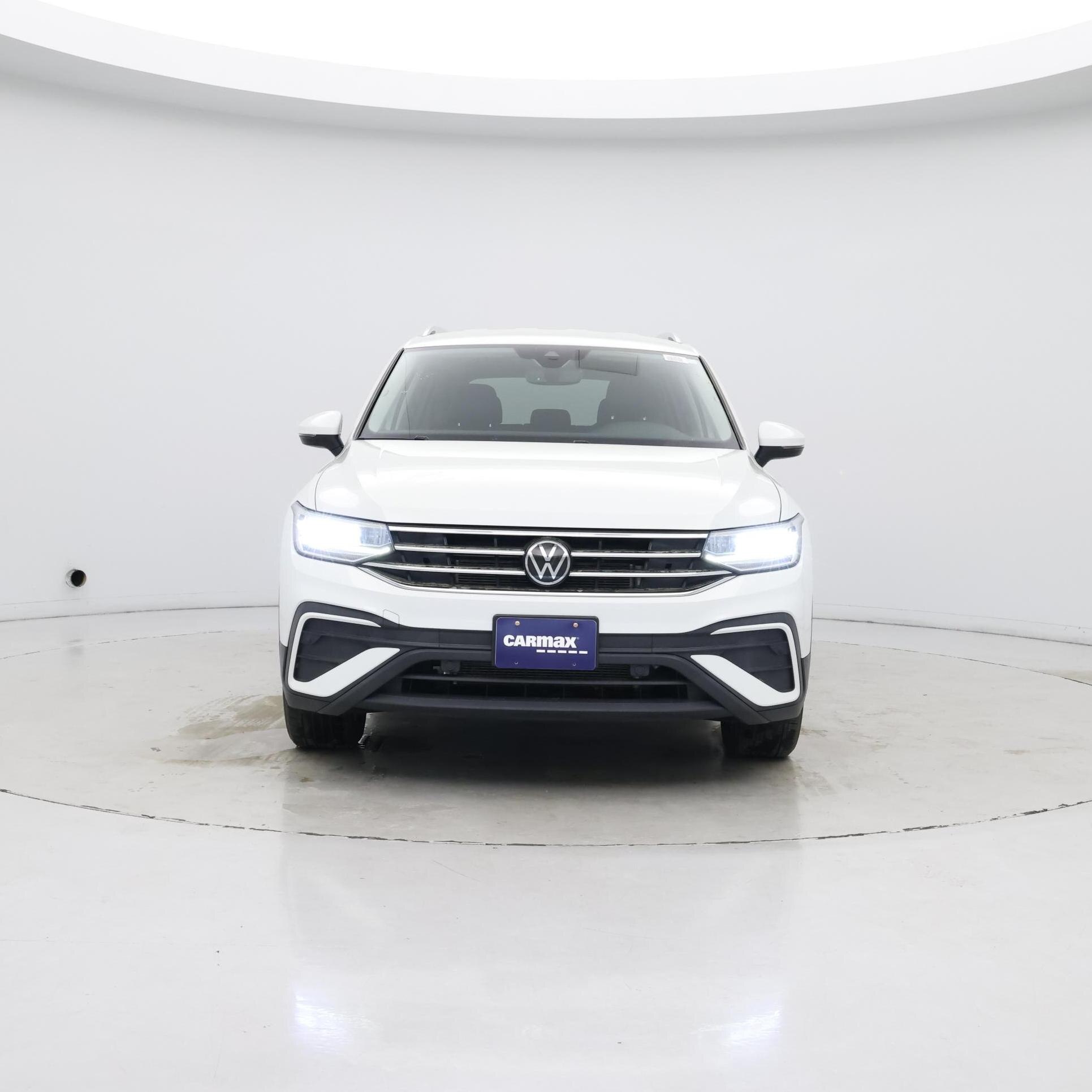 Thumbnail: 2022 Volkswagen Tiguan - 5