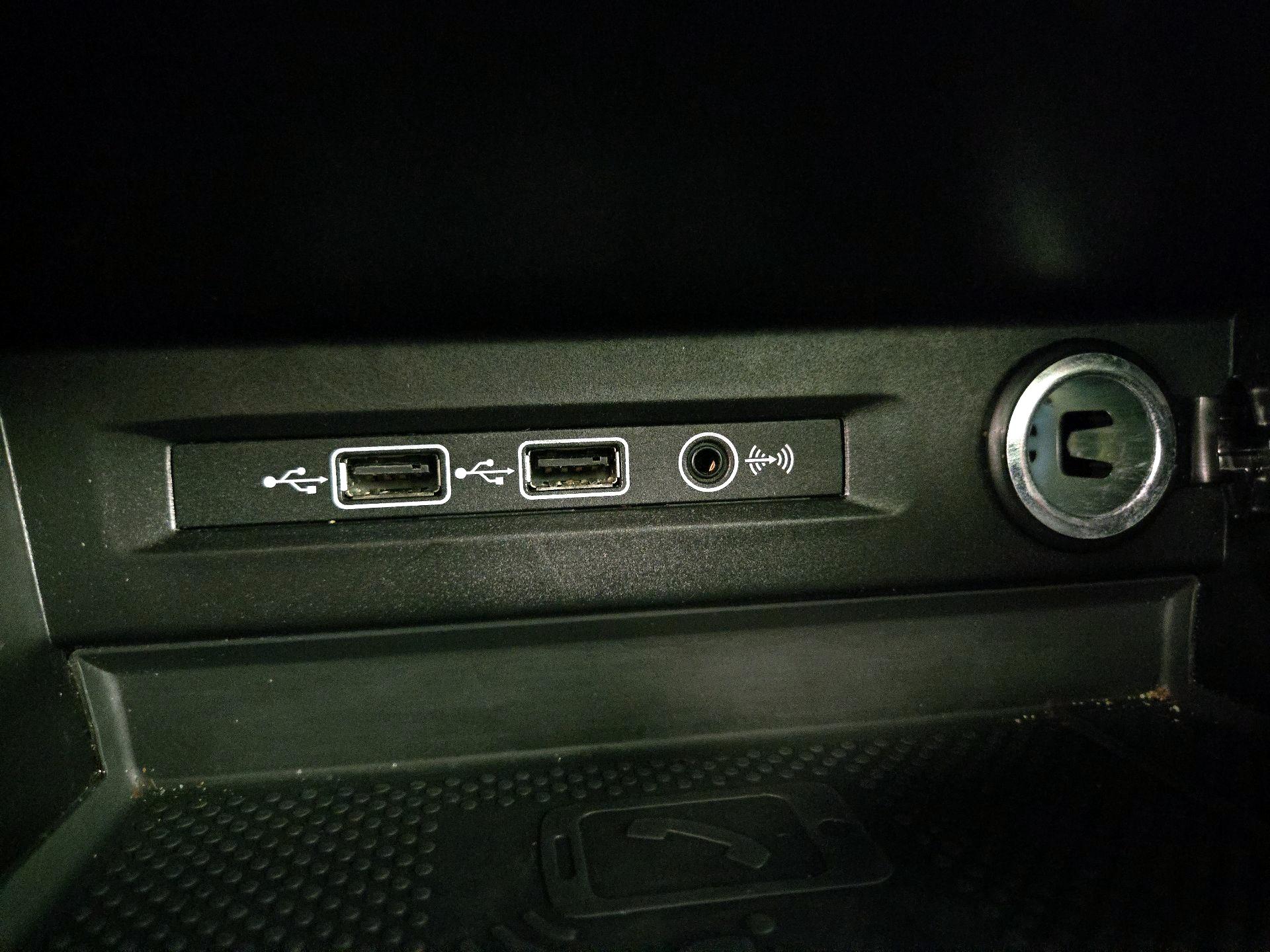 Thumbnail: 2020 Volkswagen Tiguan - 19