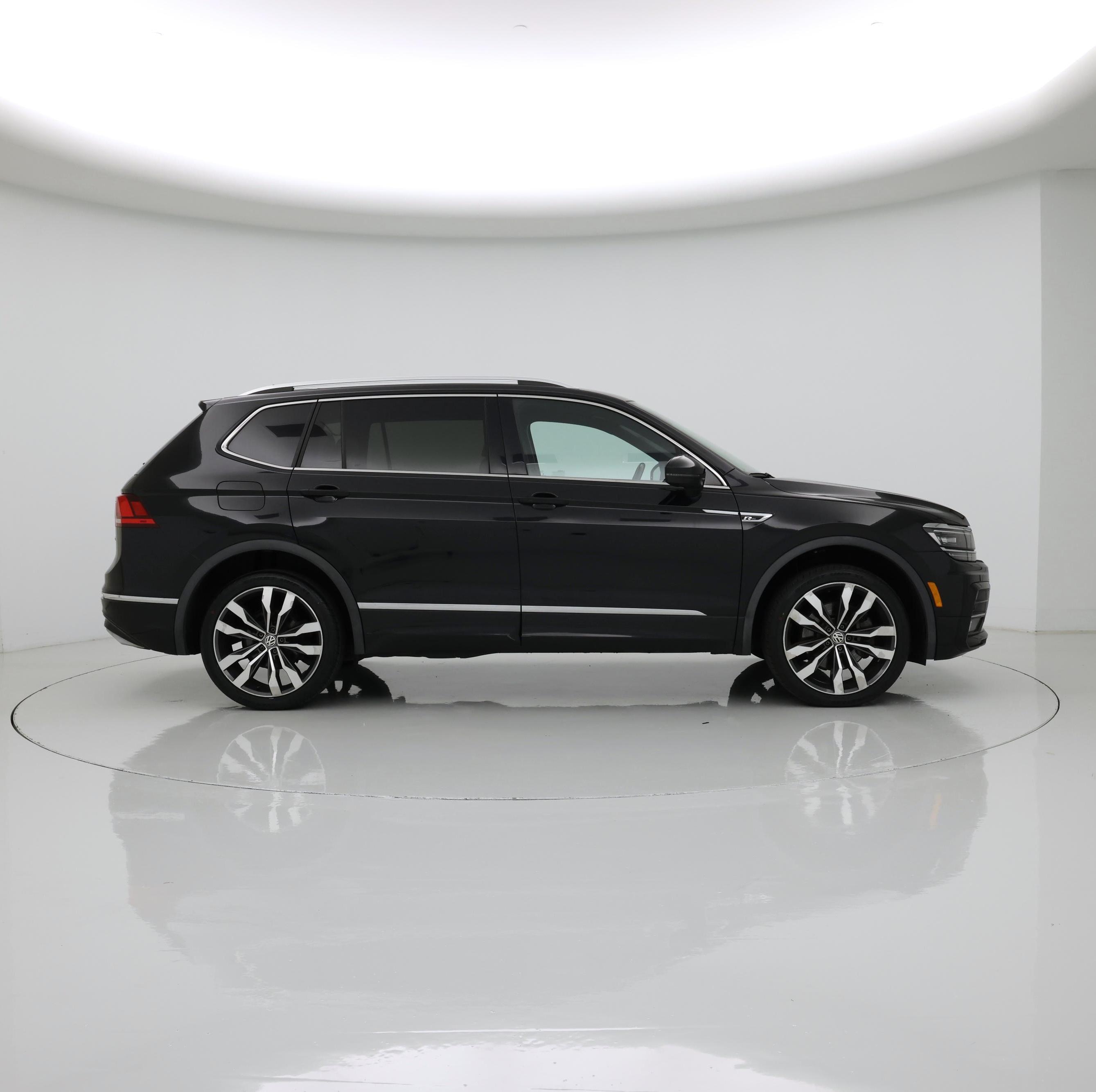 Thumbnail: 2020 Volkswagen Tiguan - 7
