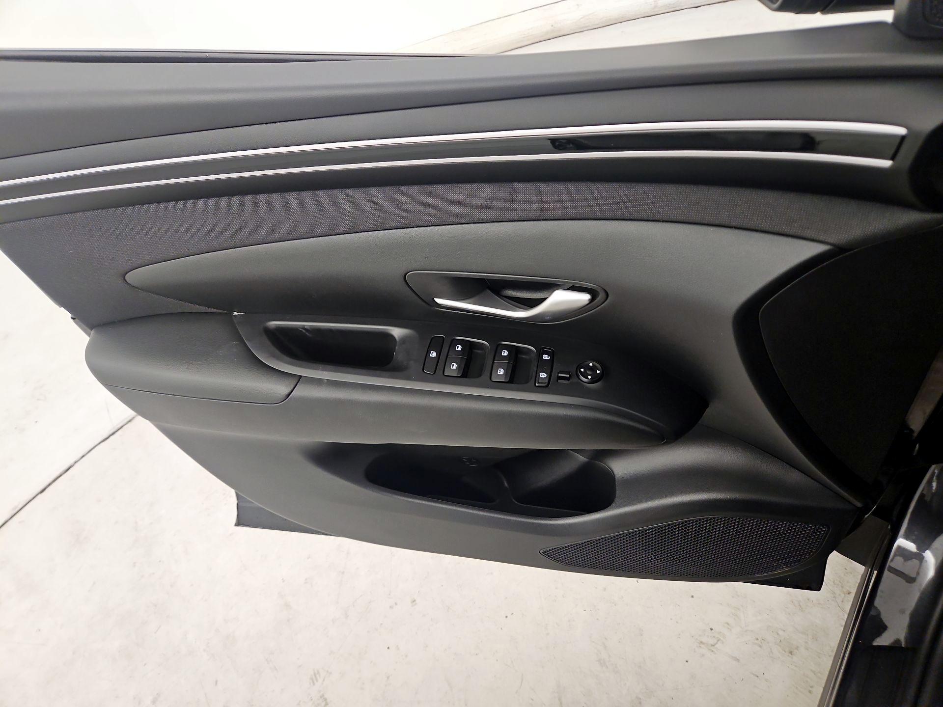 Thumbnail: 2023 Hyundai Tucson - 12