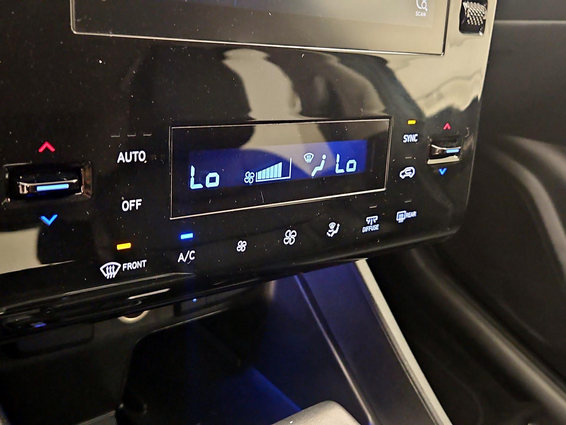 Thumbnail: 2023 Hyundai Tucson - 16