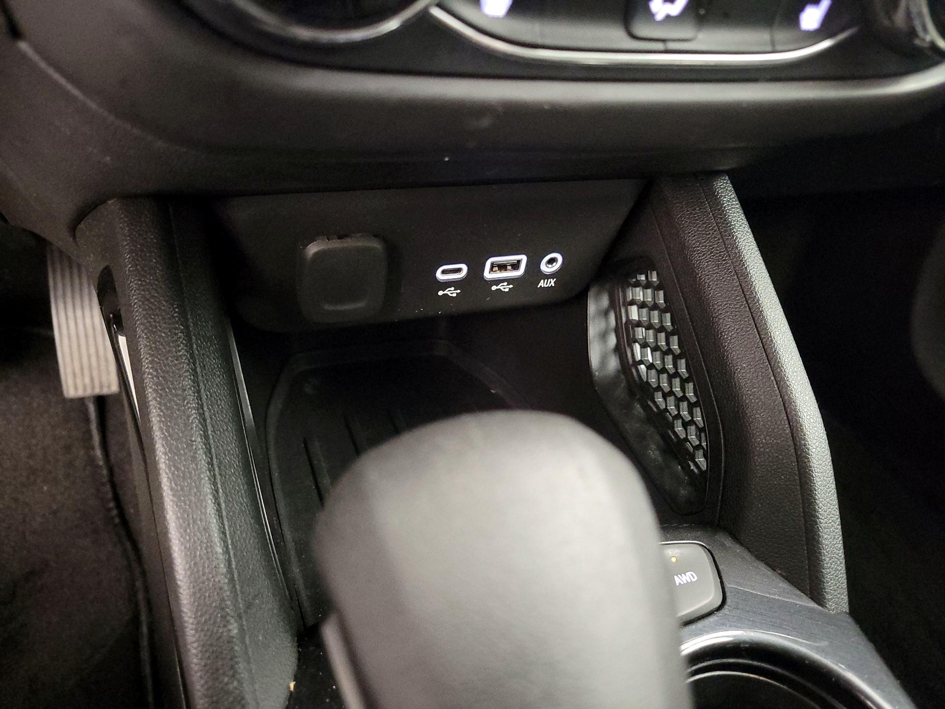 Thumbnail: 2021 Chevrolet TrailBlazer - 18