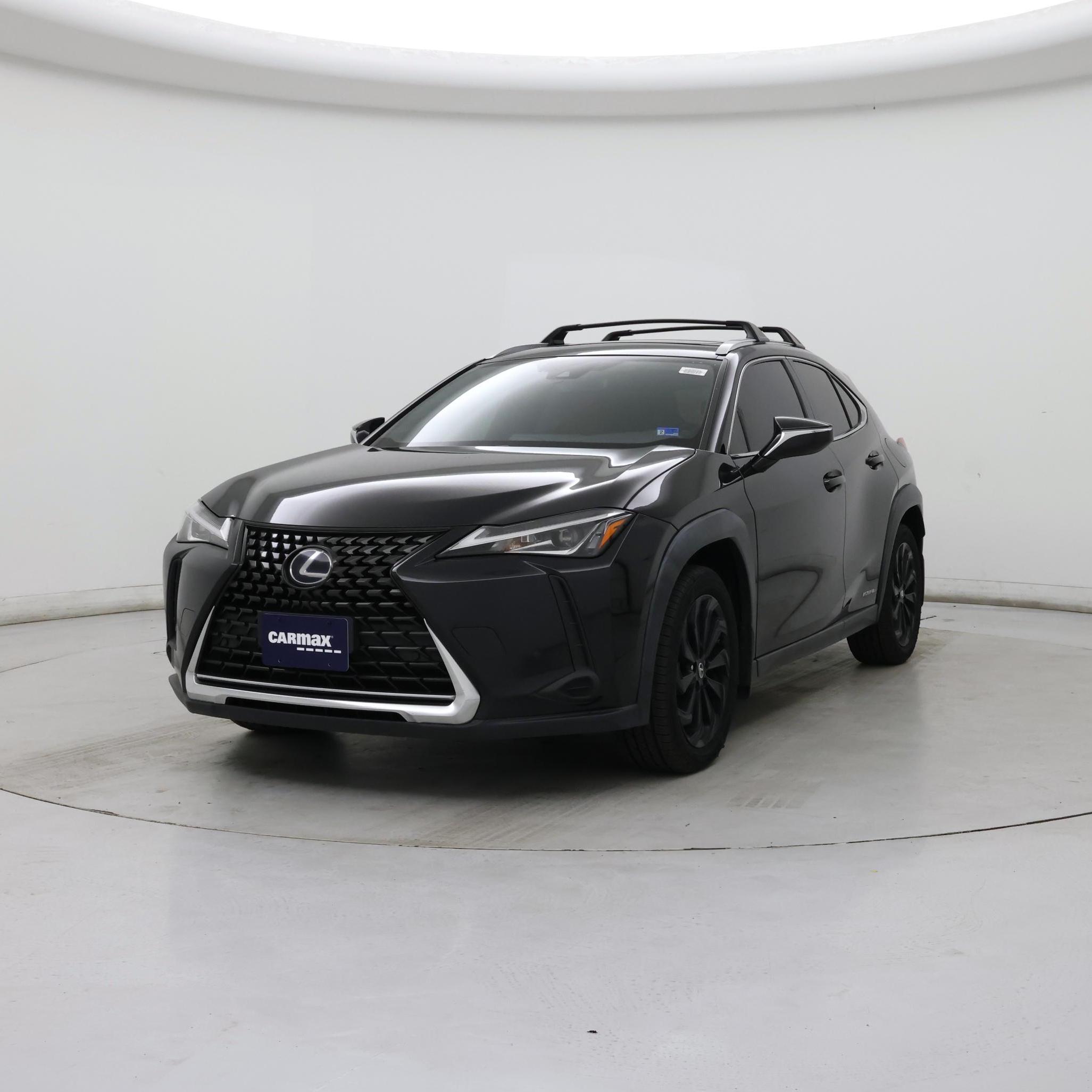 Thumbnail: 2022 Lexus UX - 4