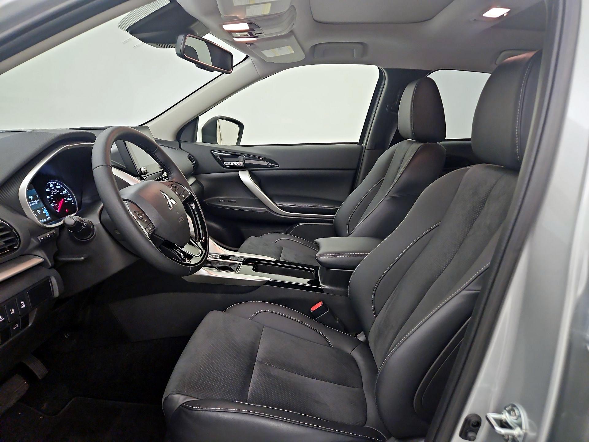 Thumbnail: 2025 Mitsubishi Eclipse Cross - 11