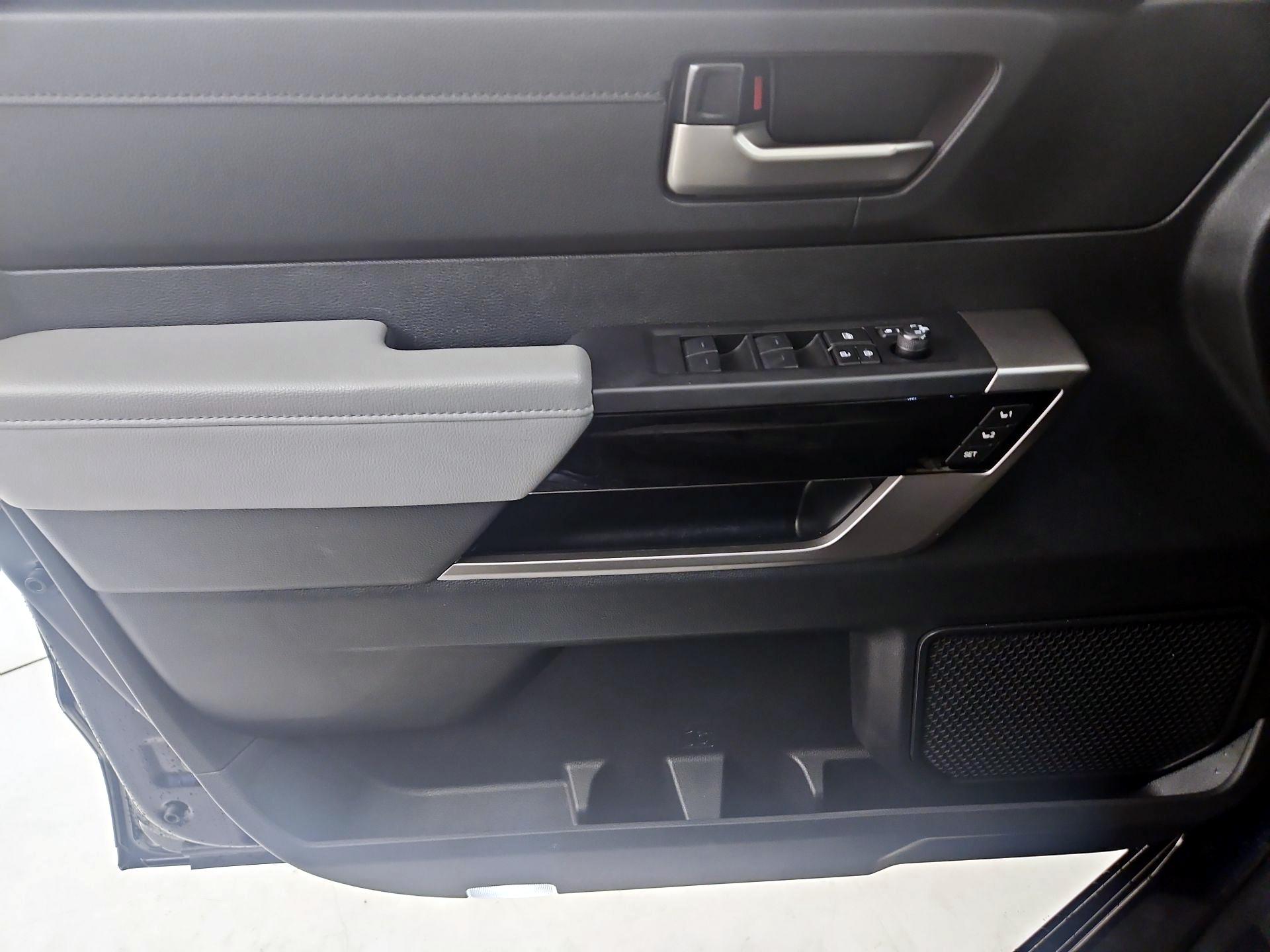 Thumbnail: 2023 Toyota Tundra - 12