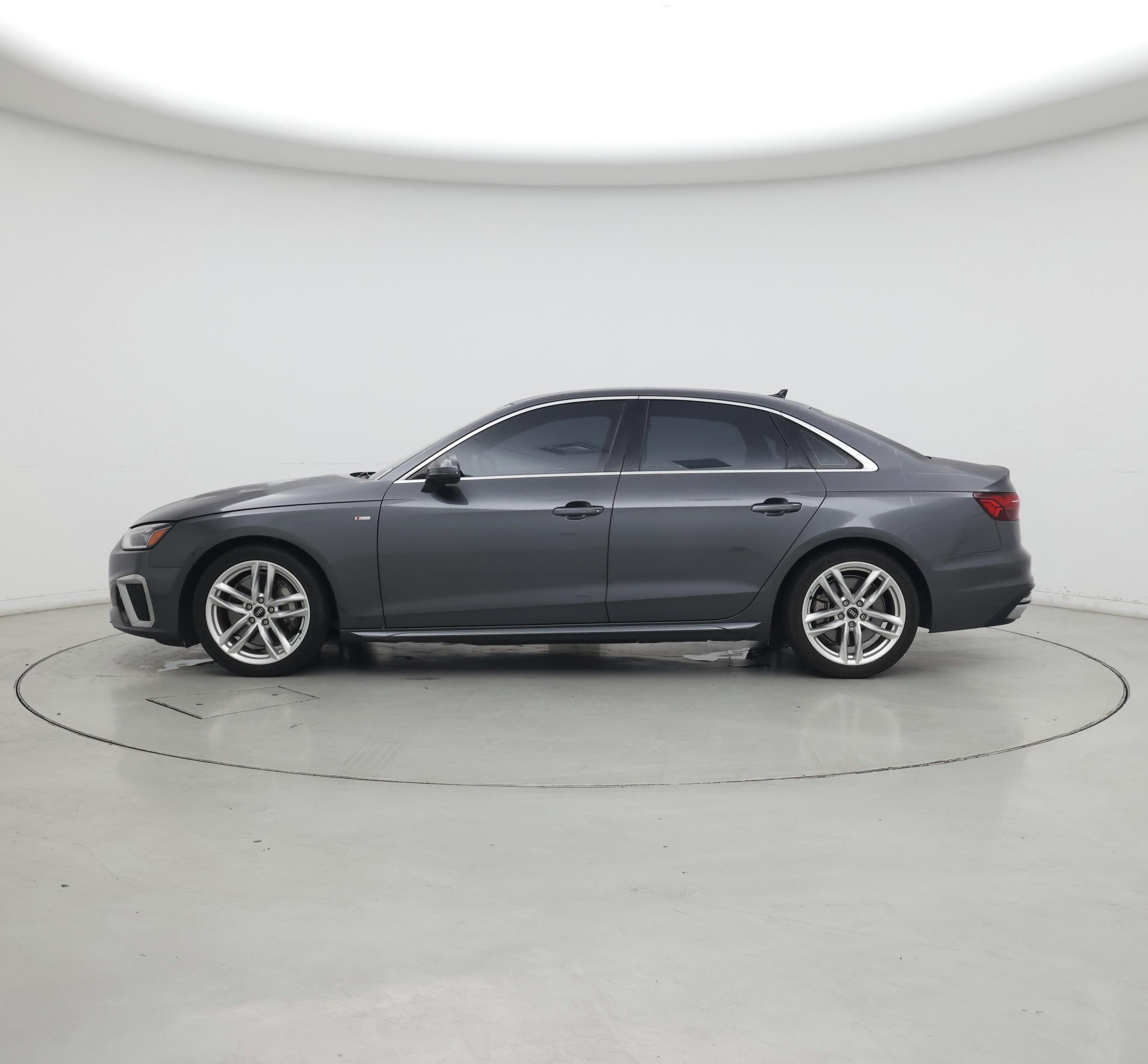 Thumbnail: 2022 Audi A4 - 3