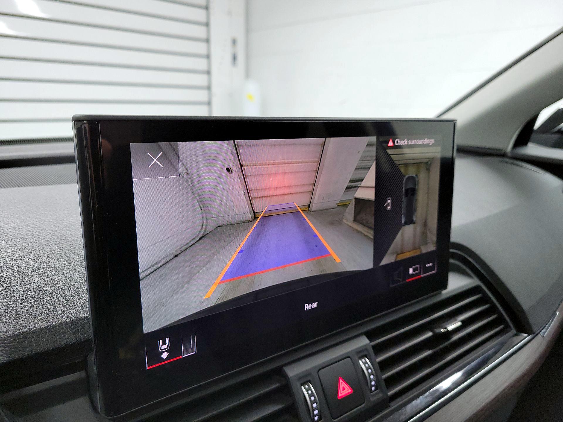 Thumbnail: 2022 Audi Q5 - 12