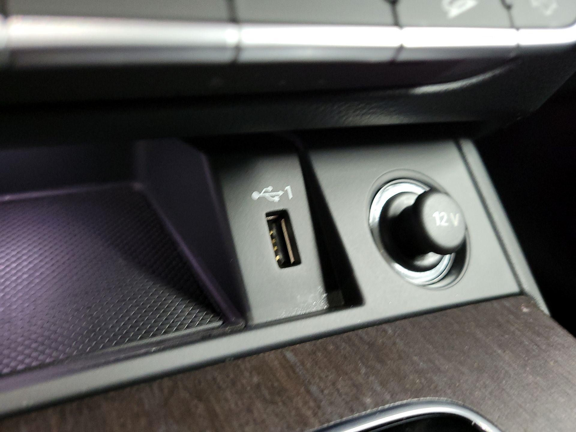 Thumbnail: 2022 Audi Q5 - 16