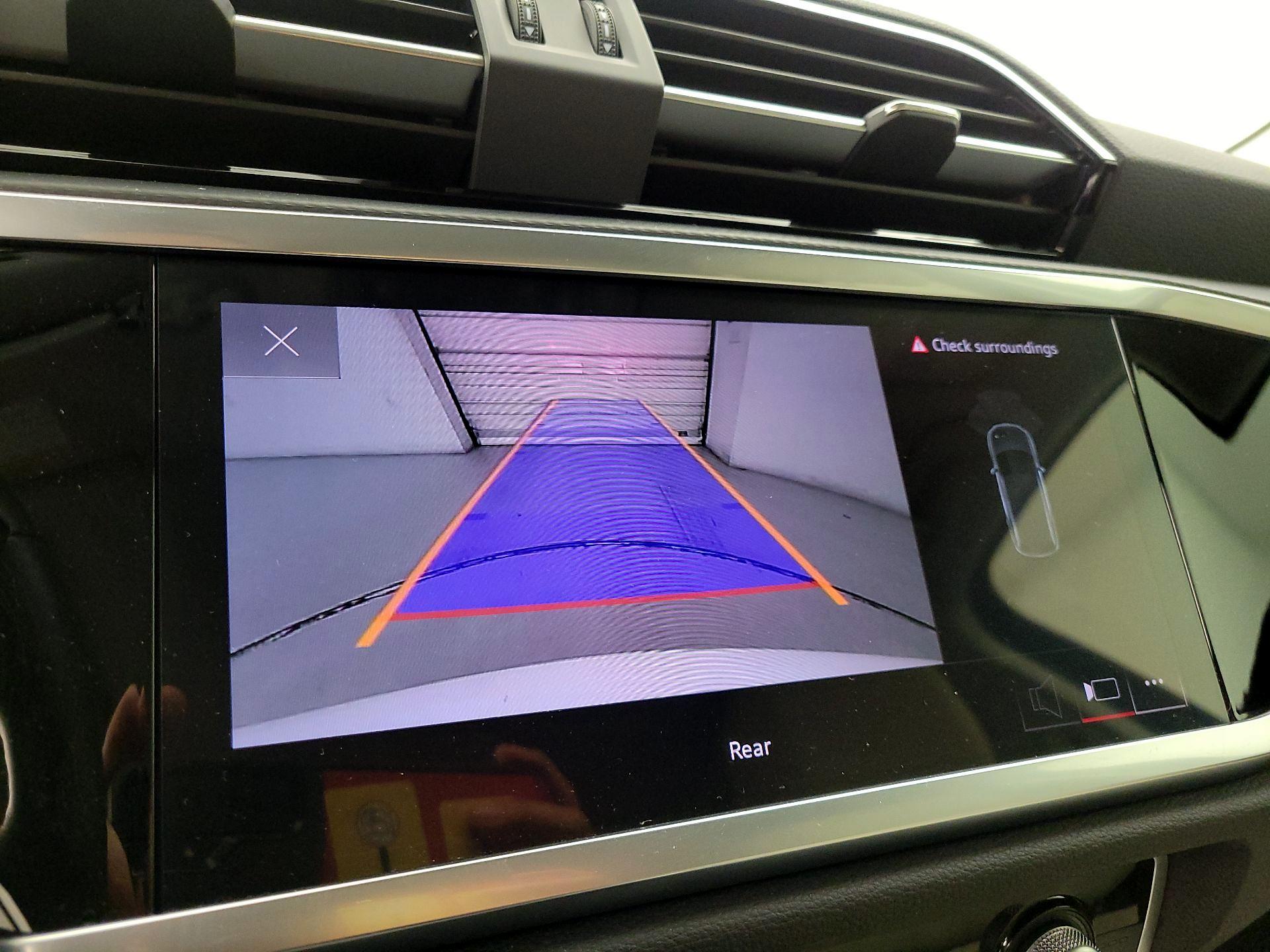 Thumbnail: 2023 Audi Q3 - 13