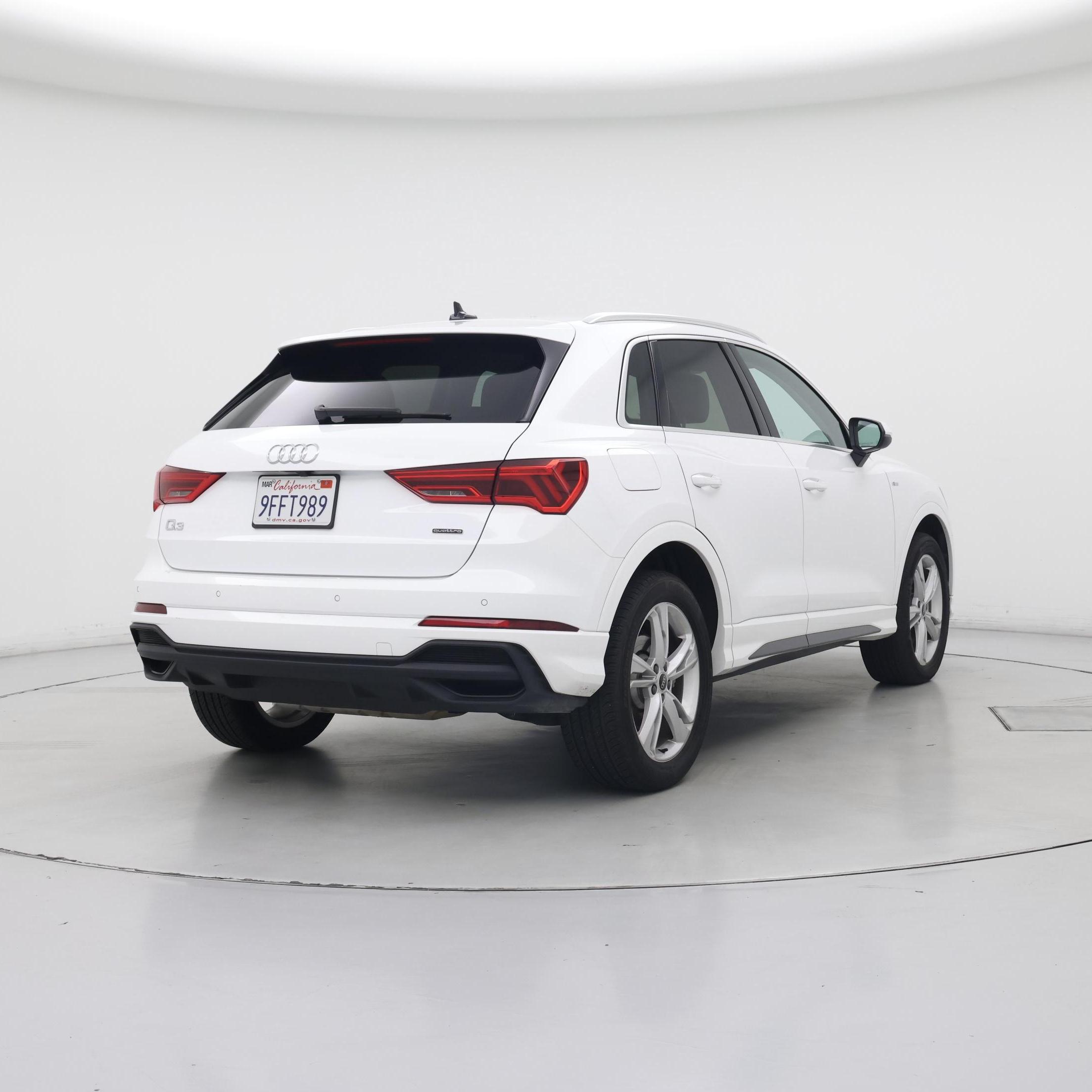 Thumbnail: 2023 Audi Q3 - 8