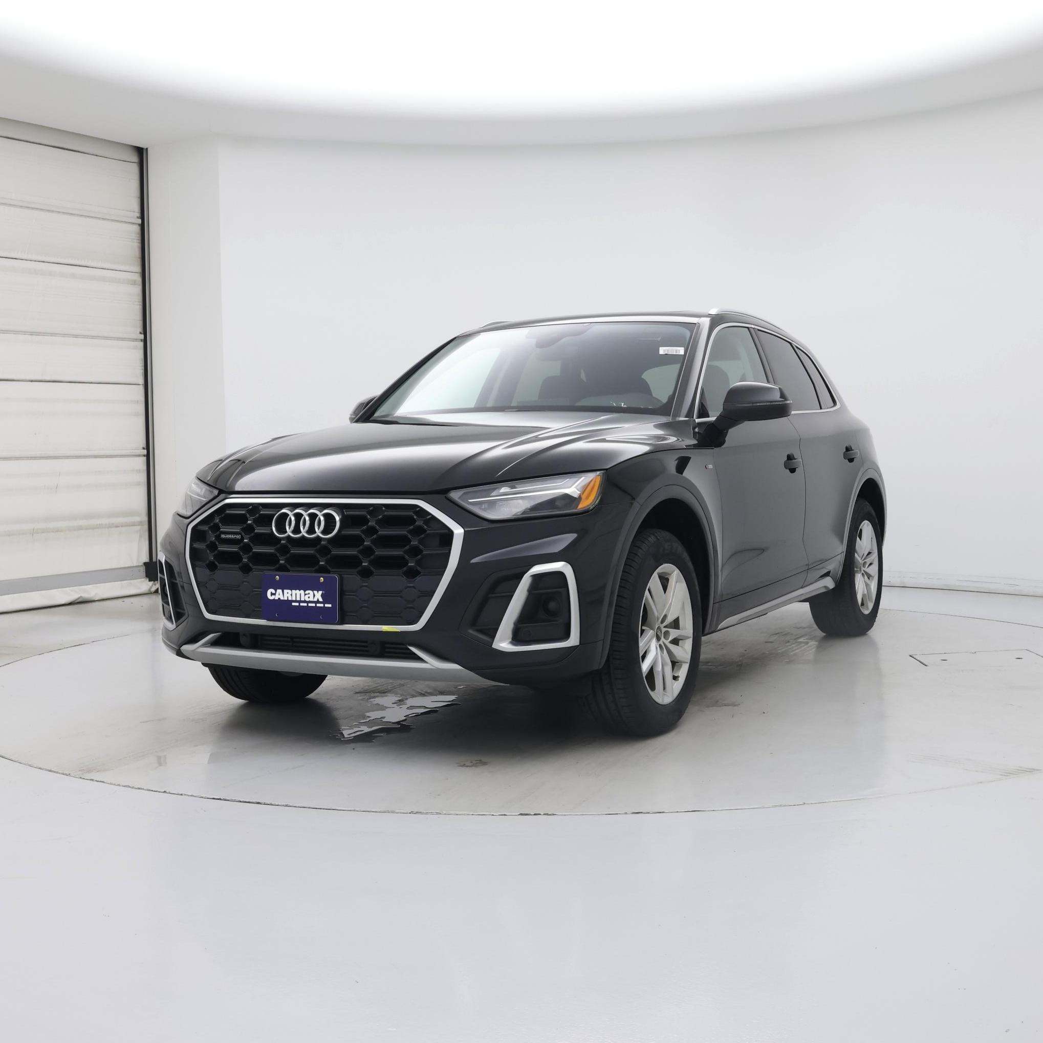 Thumbnail: 2023 Audi Q5 - 4