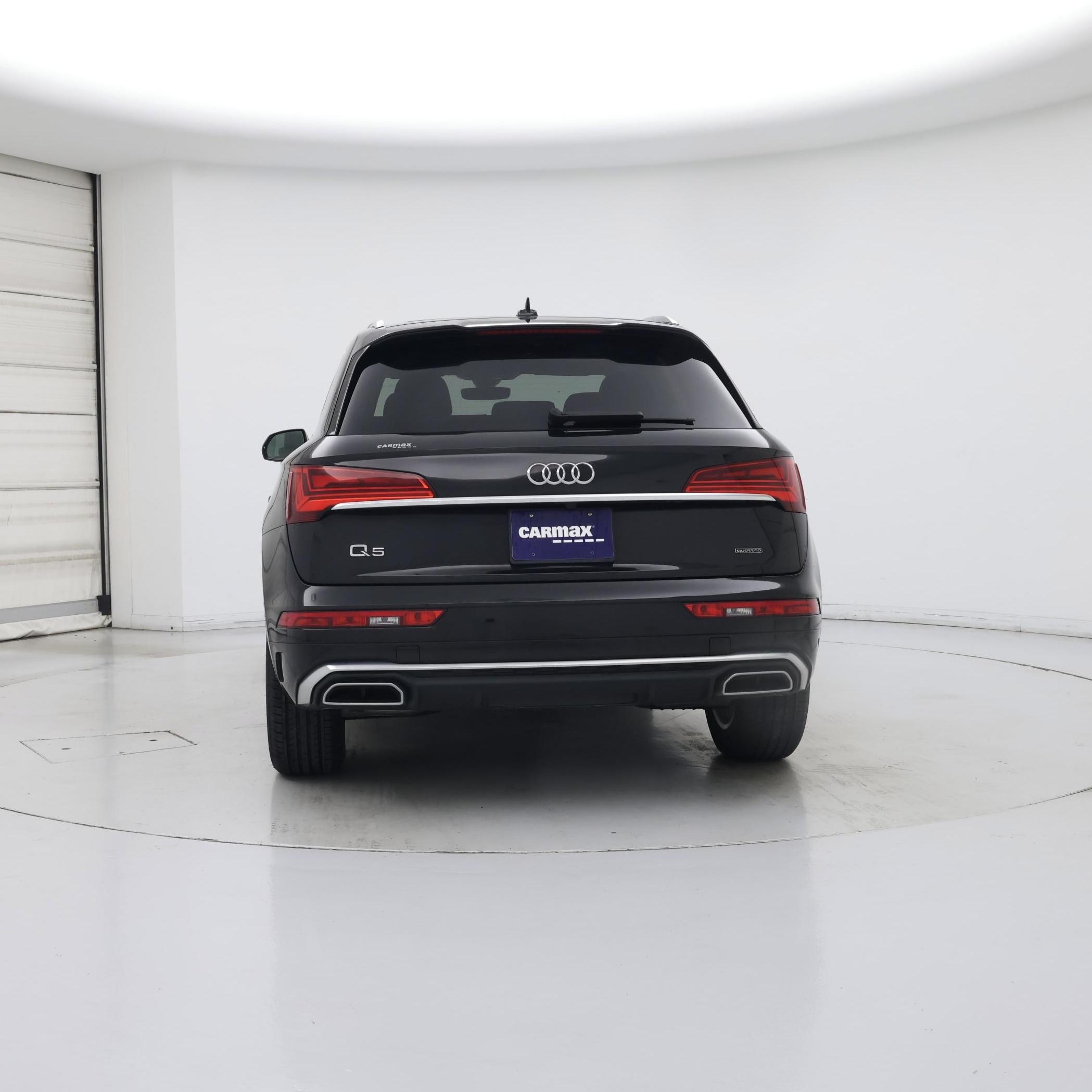 Thumbnail: 2023 Audi Q5 - 6