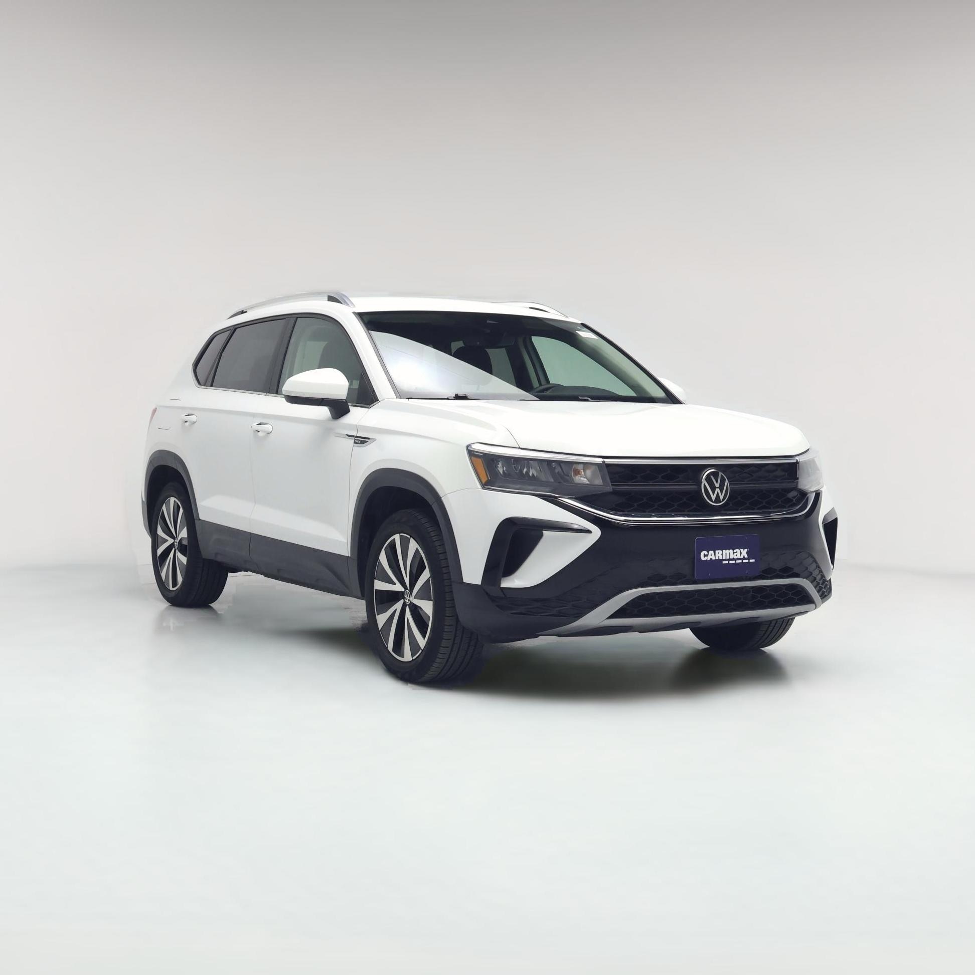 Thumbnail: 2022 Volkswagen Taos - 1