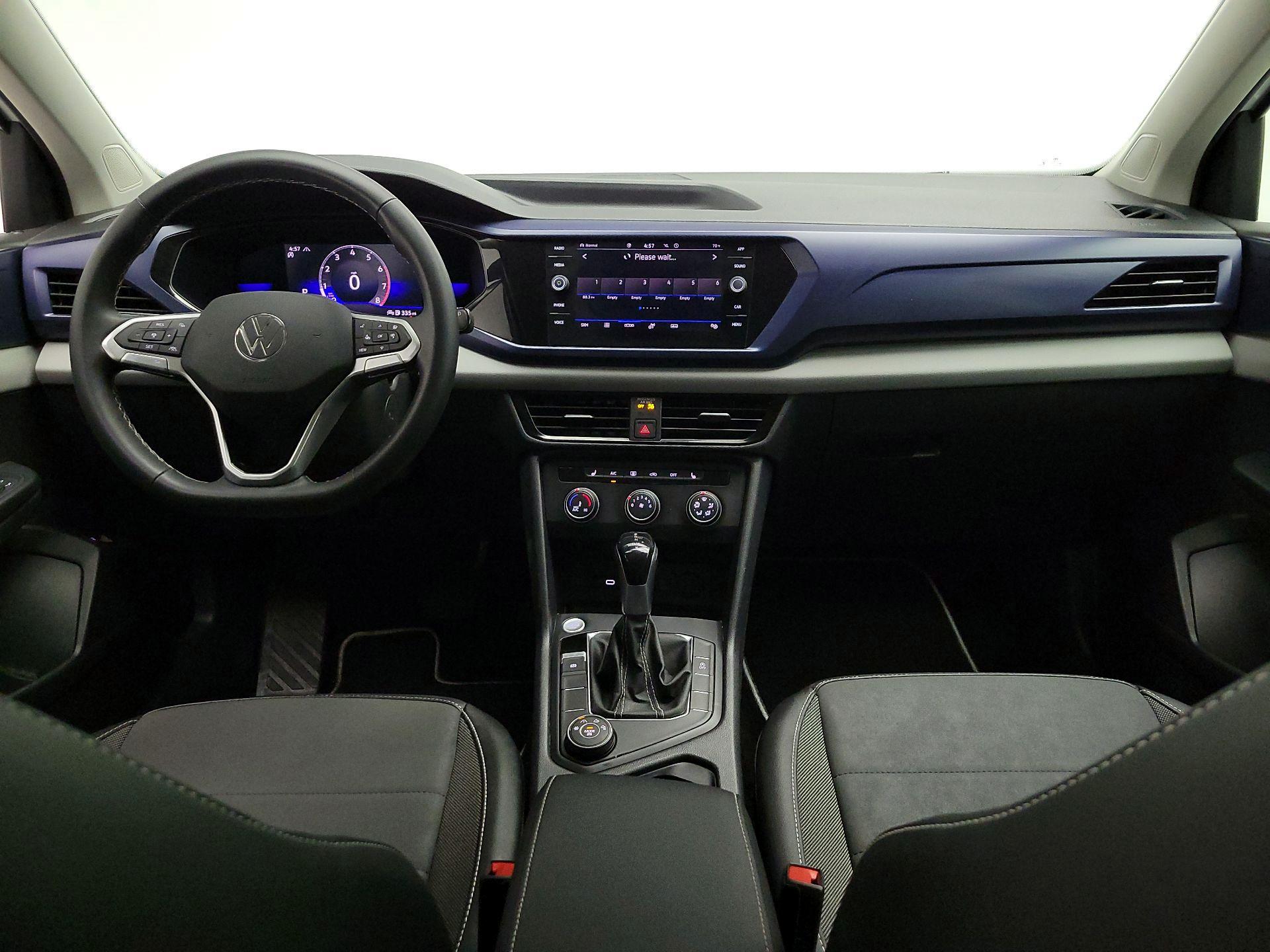 Thumbnail: 2022 Volkswagen Taos - 9