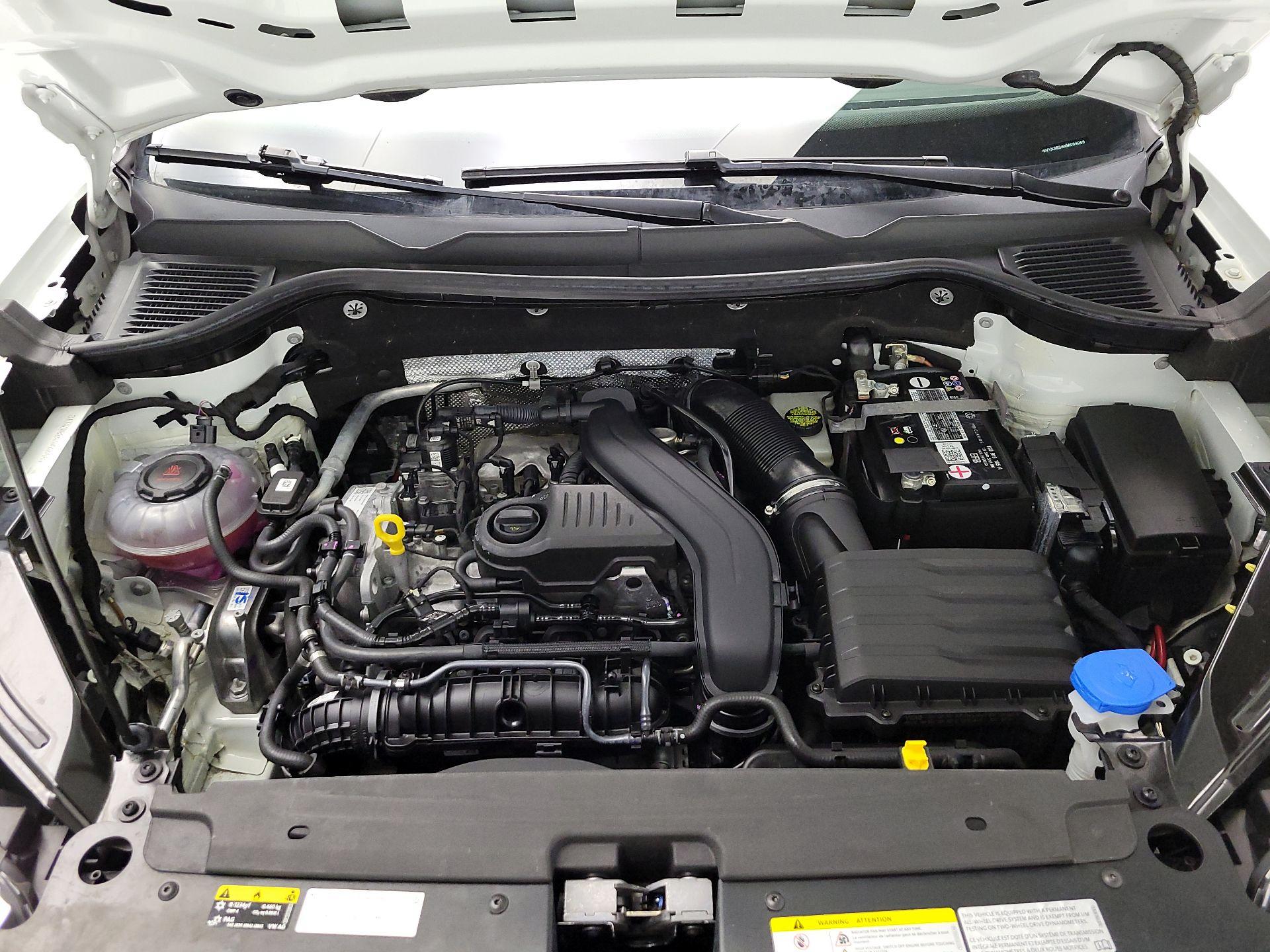 Thumbnail: 2022 Volkswagen Taos - 20