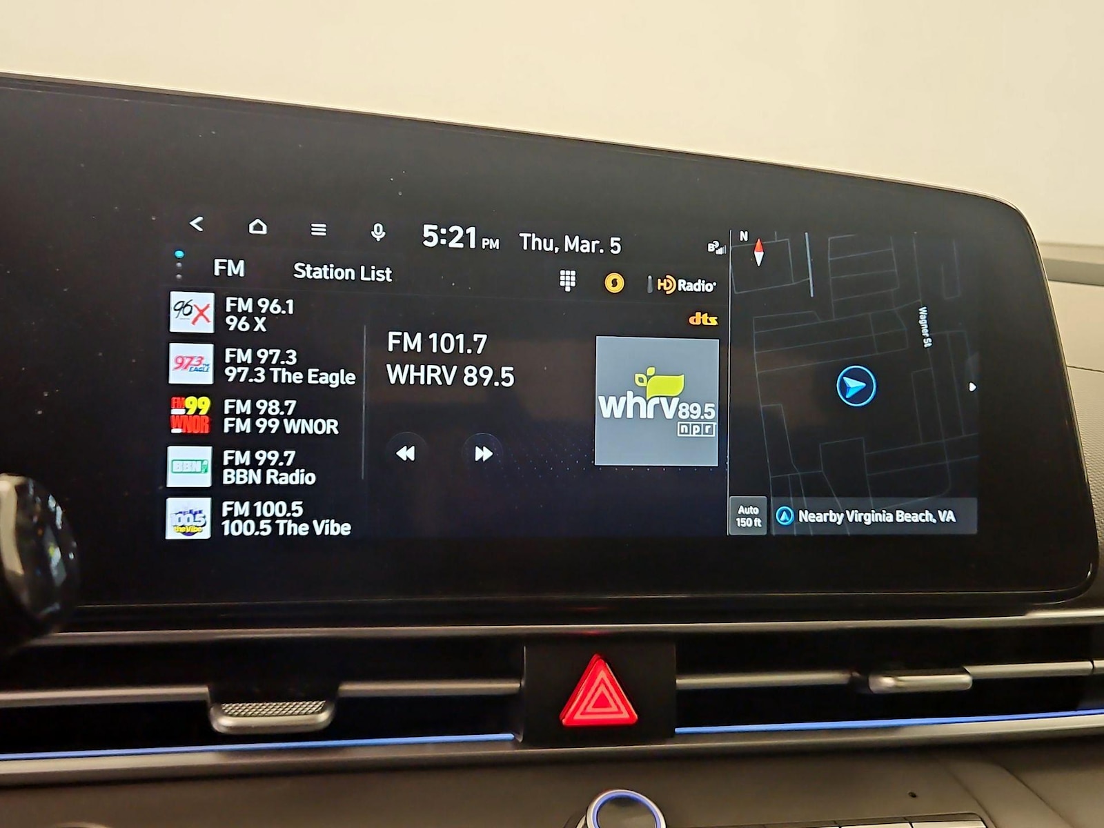 2025 Hyundai Elantra SEL - Photo 17