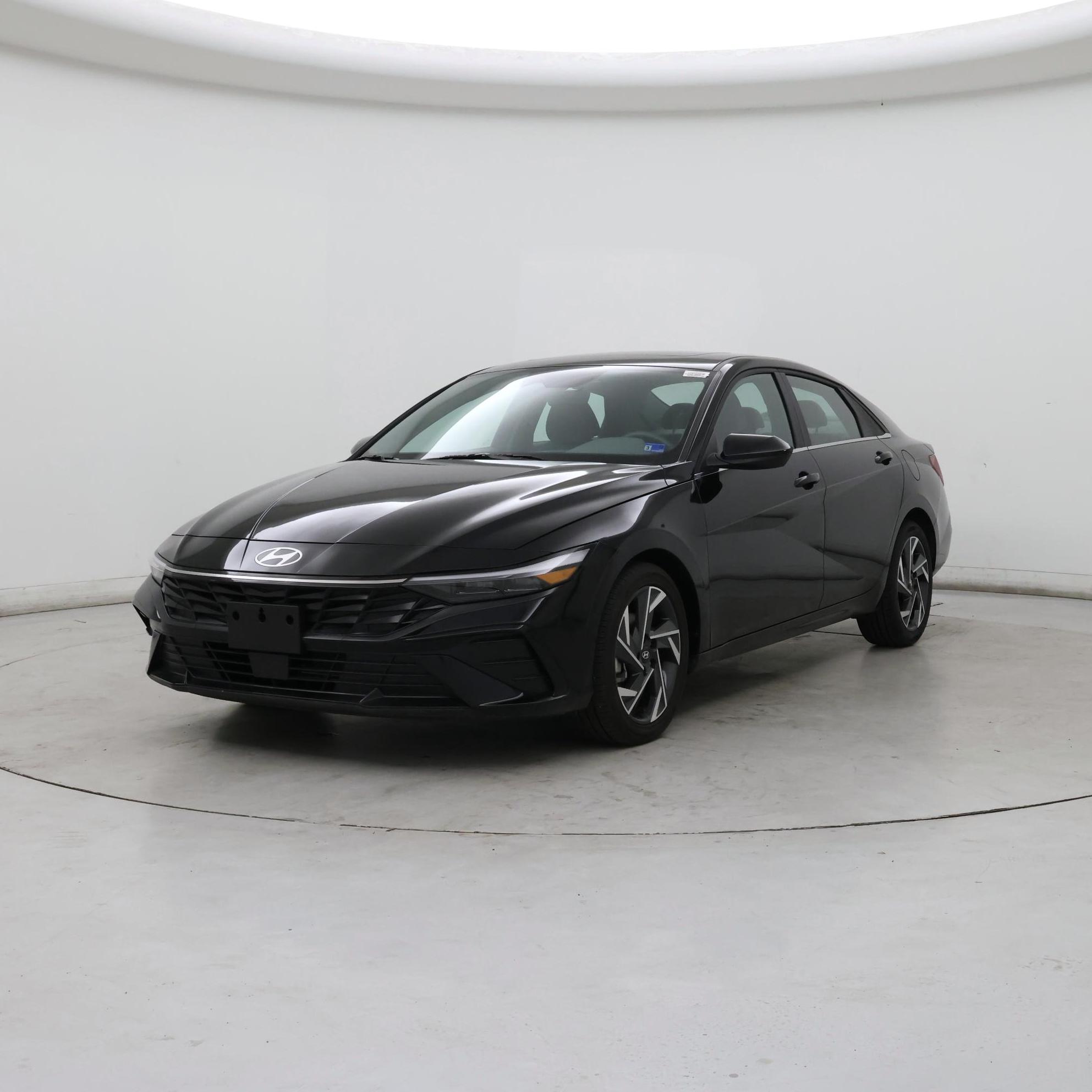 Thumbnail: 2025 Hyundai Elantra - 4