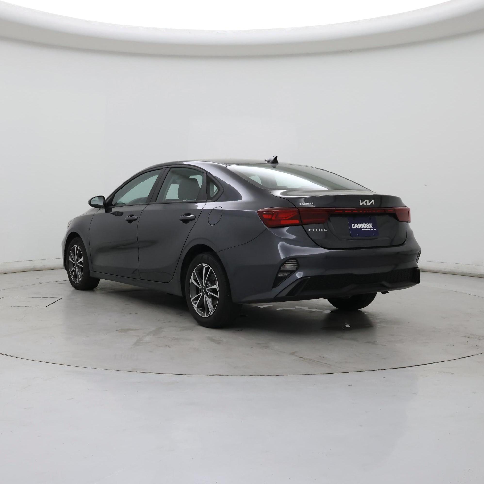 Thumbnail: 2023 Kia Forte - 2