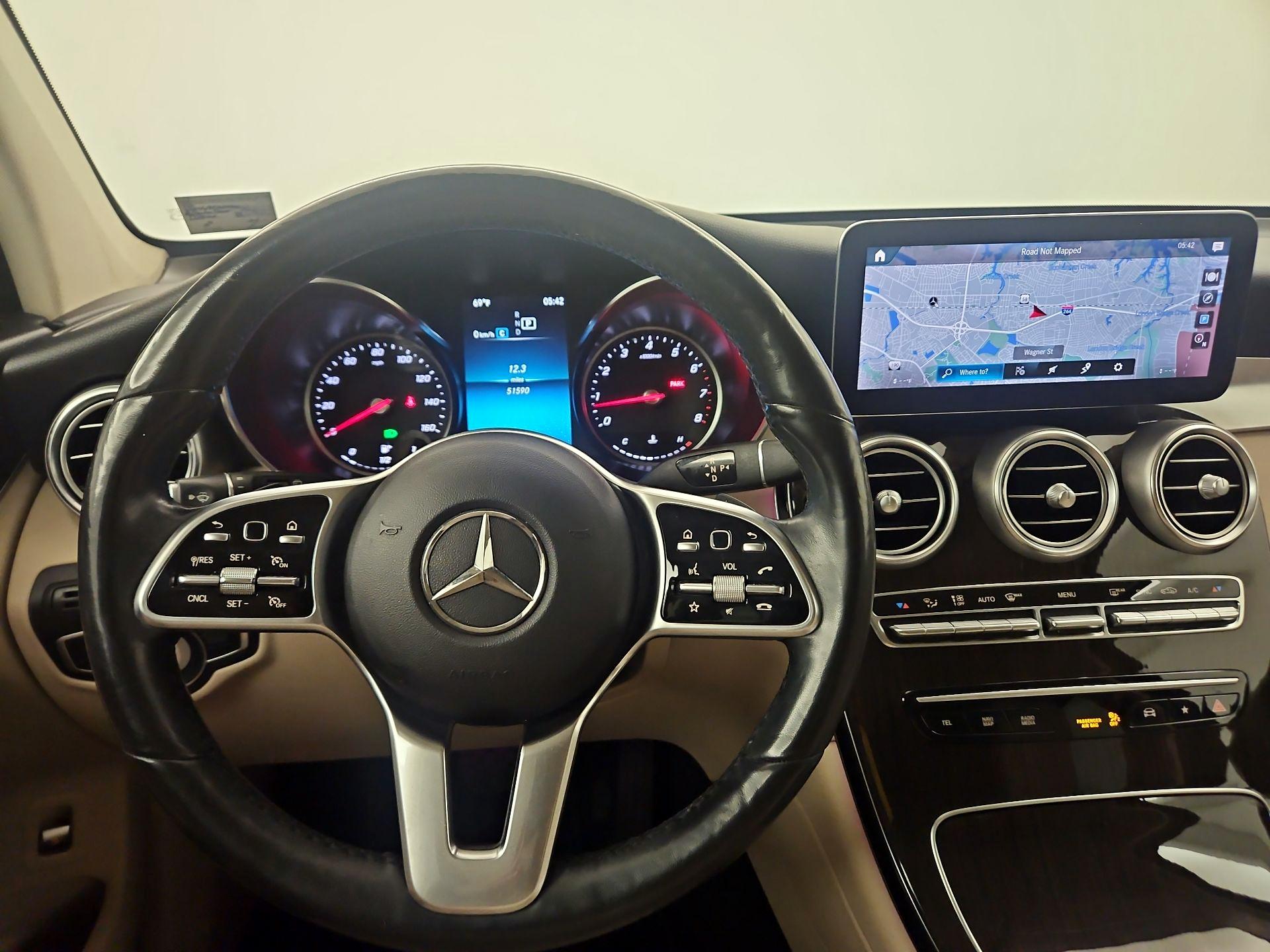 Thumbnail: 2021 Mercedes-Benz GLC - 10