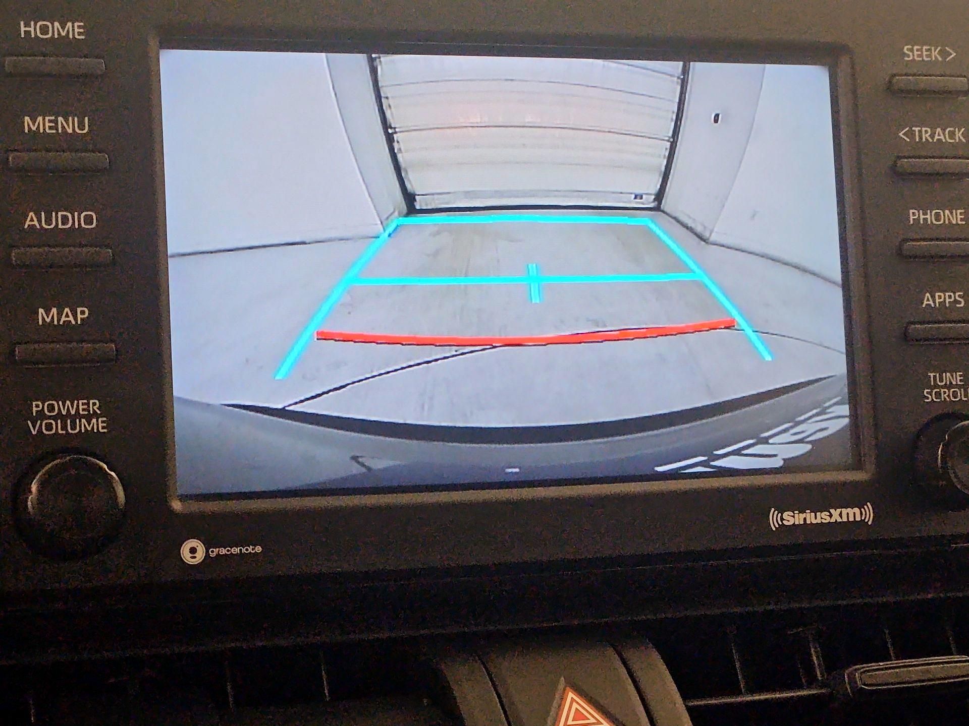 Thumbnail: 2022 Toyota RAV4 - 14