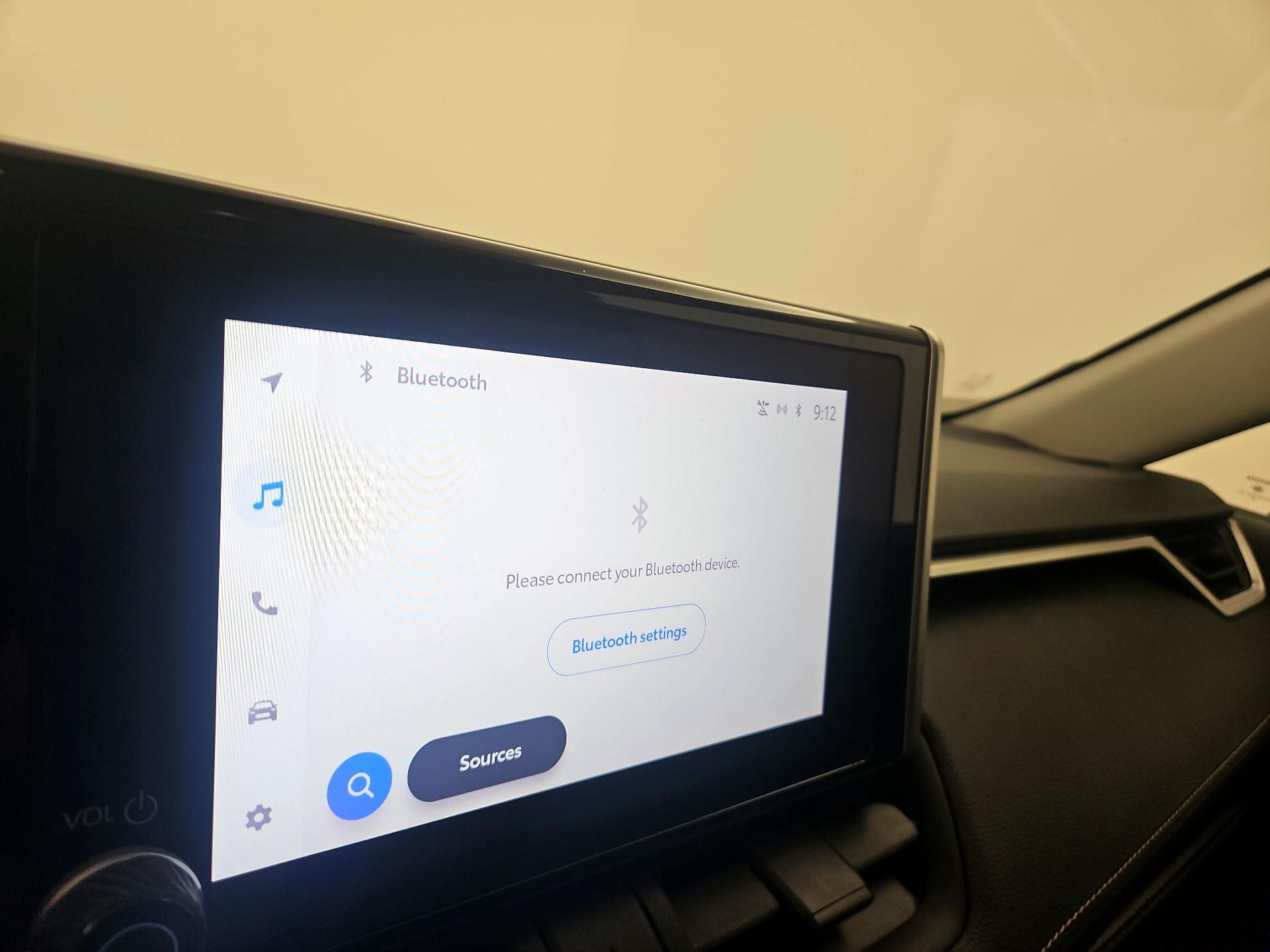 Thumbnail: 2024 Toyota RAV4 - 16