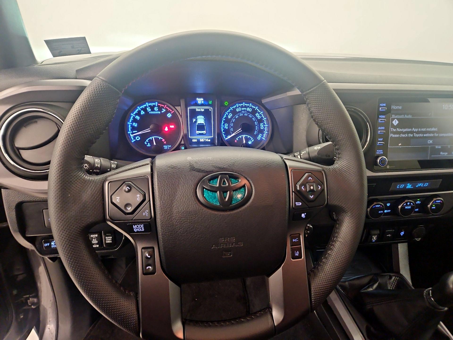 Thumbnail: 2021 Toyota Tacoma - 10