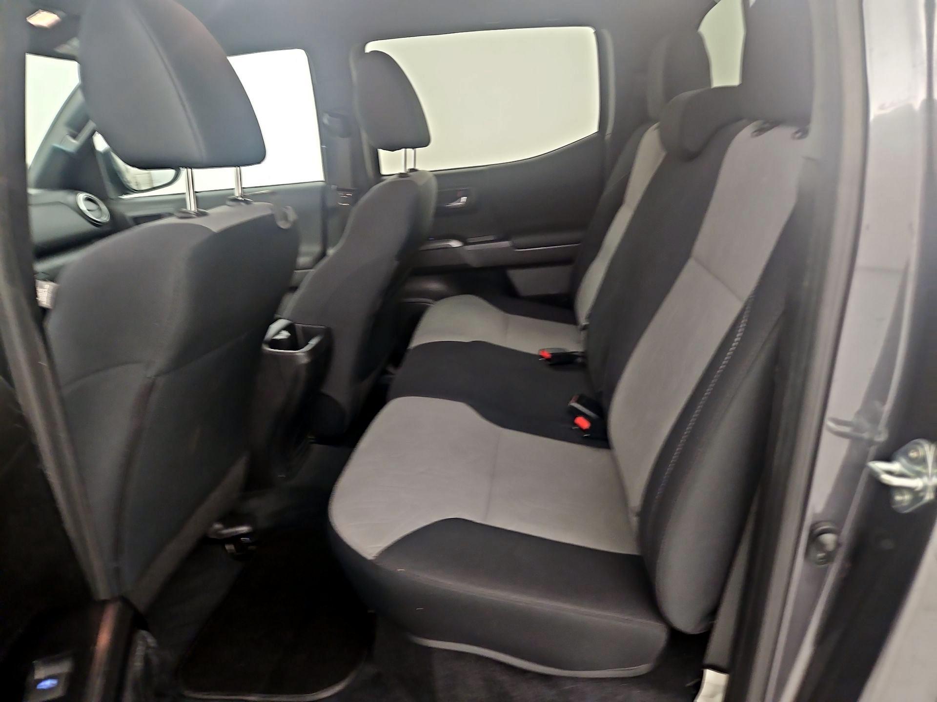 Thumbnail: 2021 Toyota Tacoma - 19