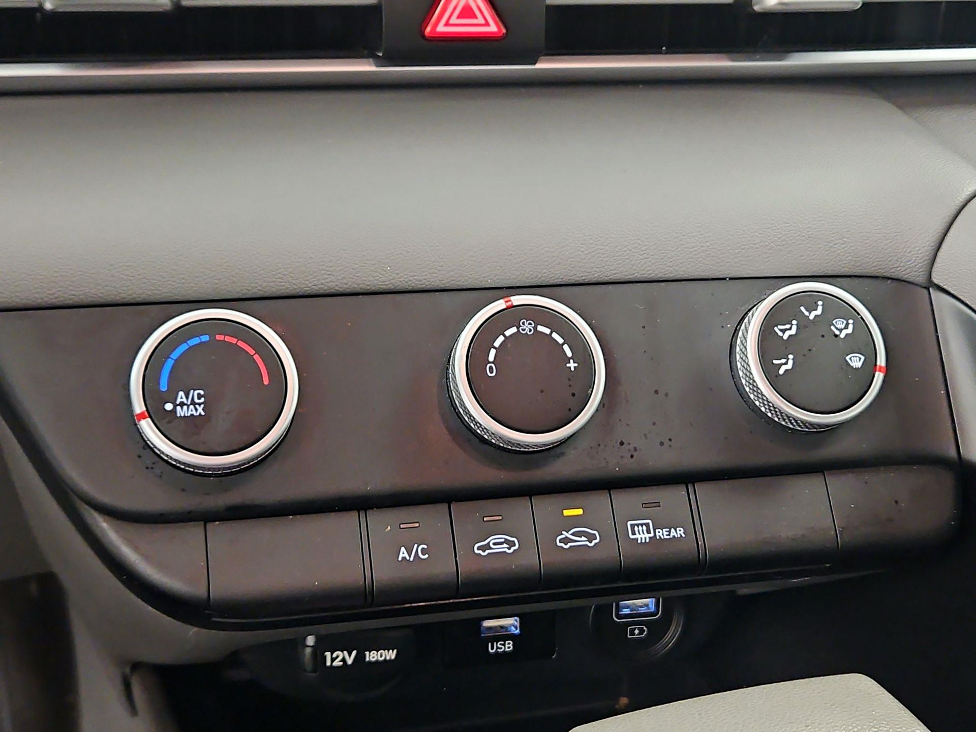 Thumbnail: 2023 Hyundai Elantra - 16