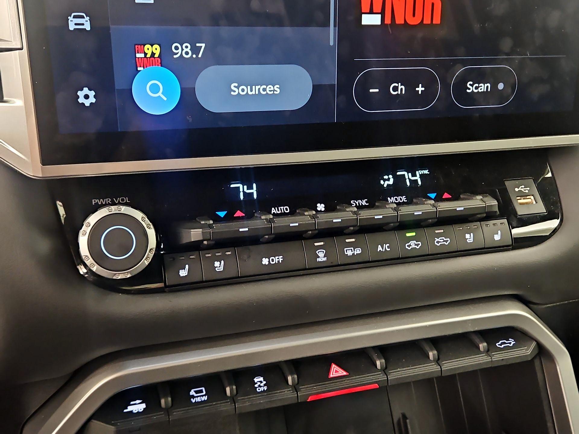 Thumbnail: 2025 Toyota Tundra - 16